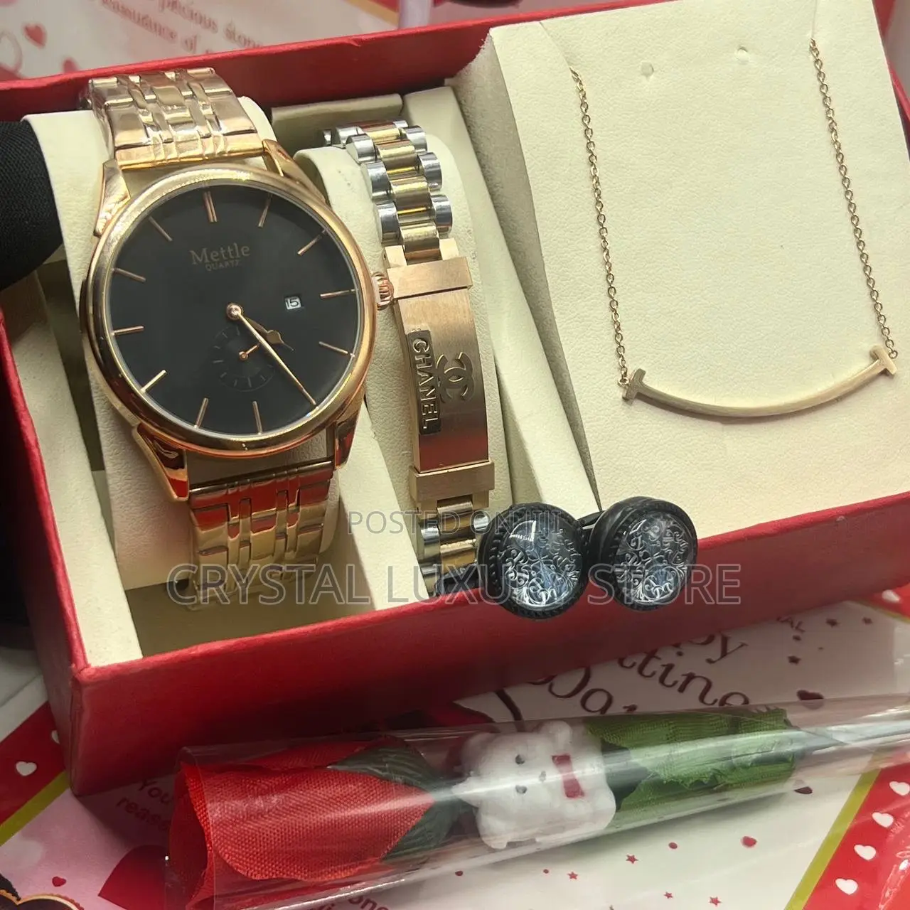 Mettle Quality Men Chain Strap Wristwatch