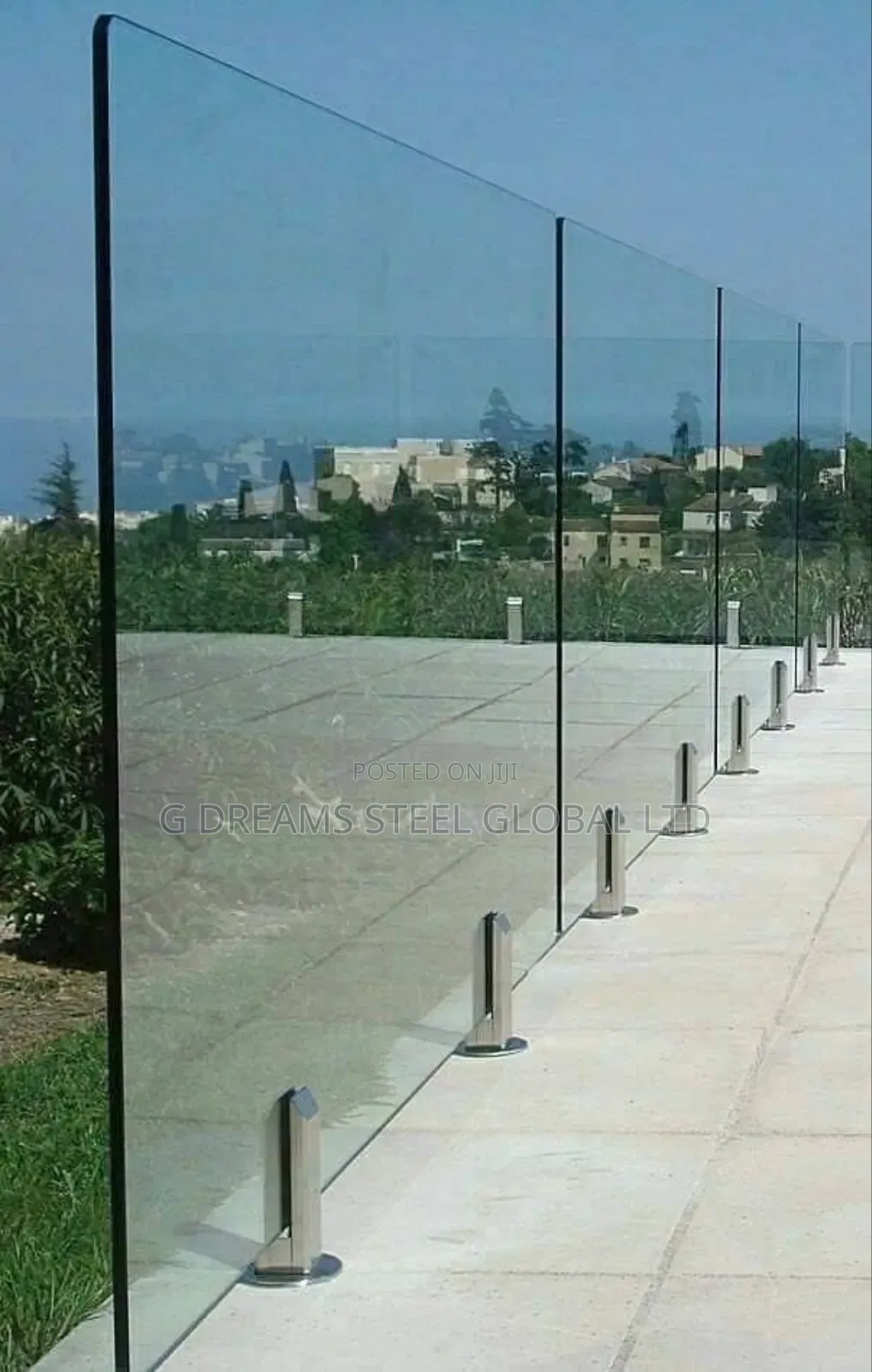 Handhold Glass Railings