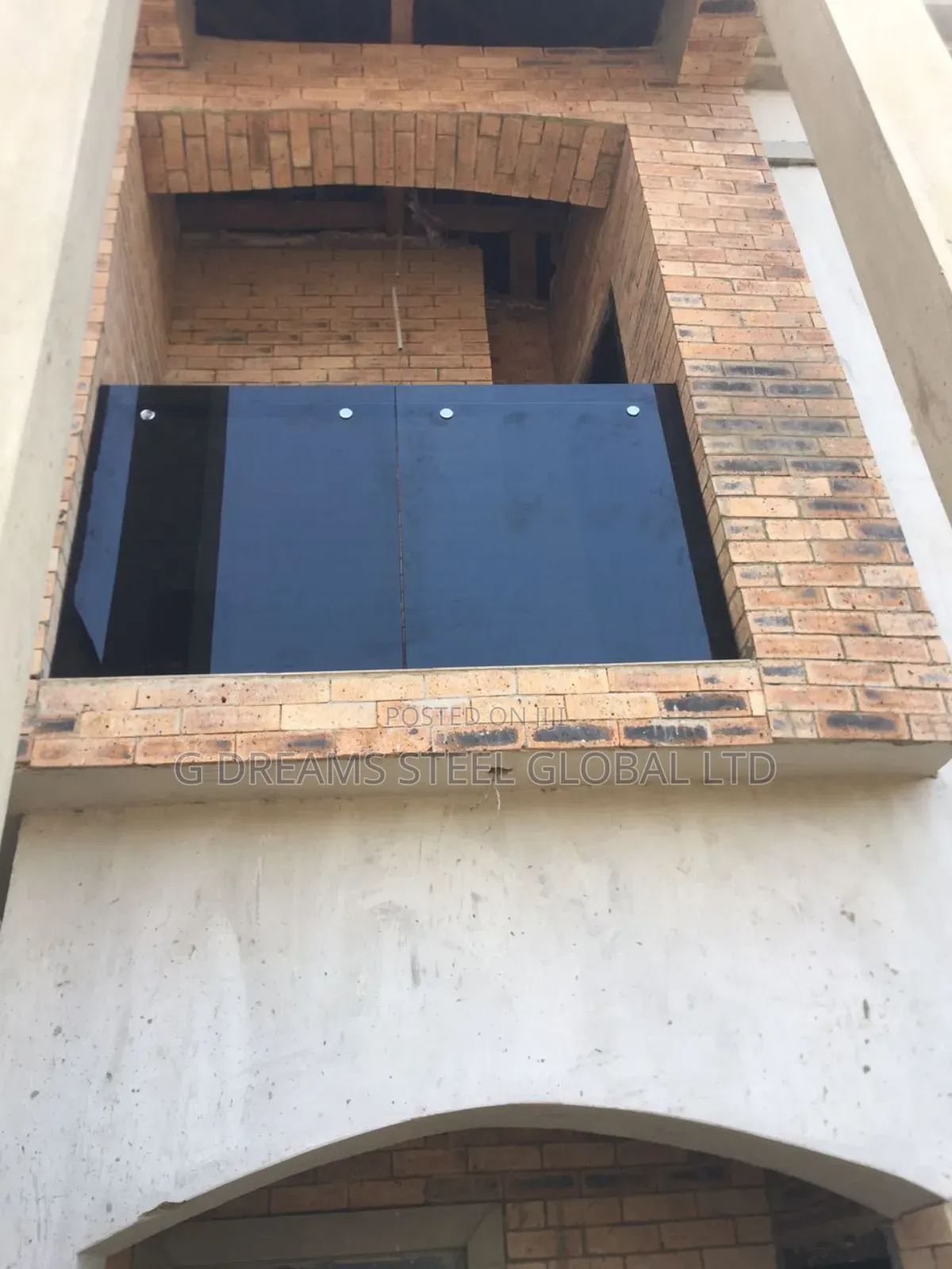 Handhold Glass Railings
