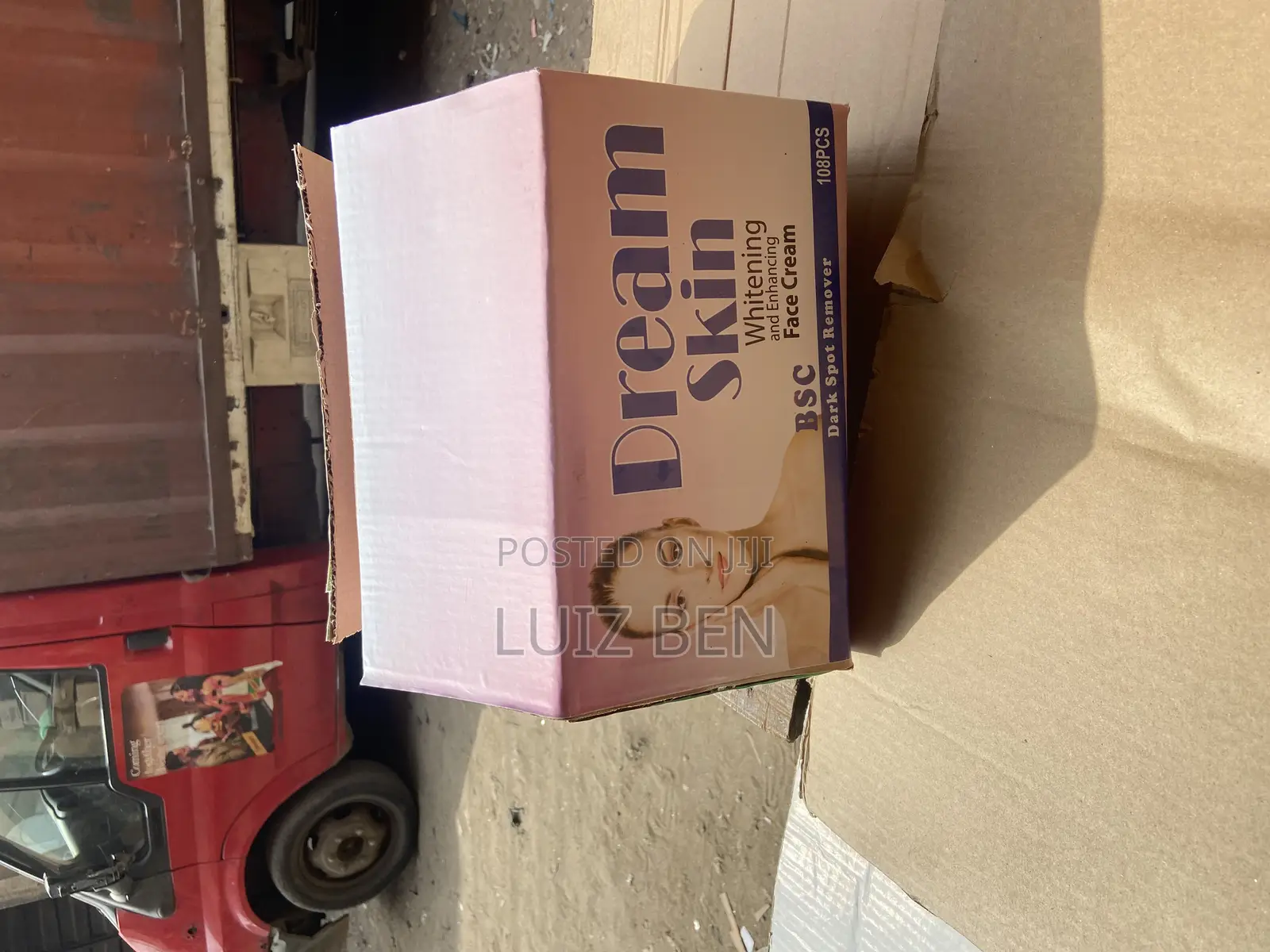 Different Sizes of Neat Cartons and Boxes