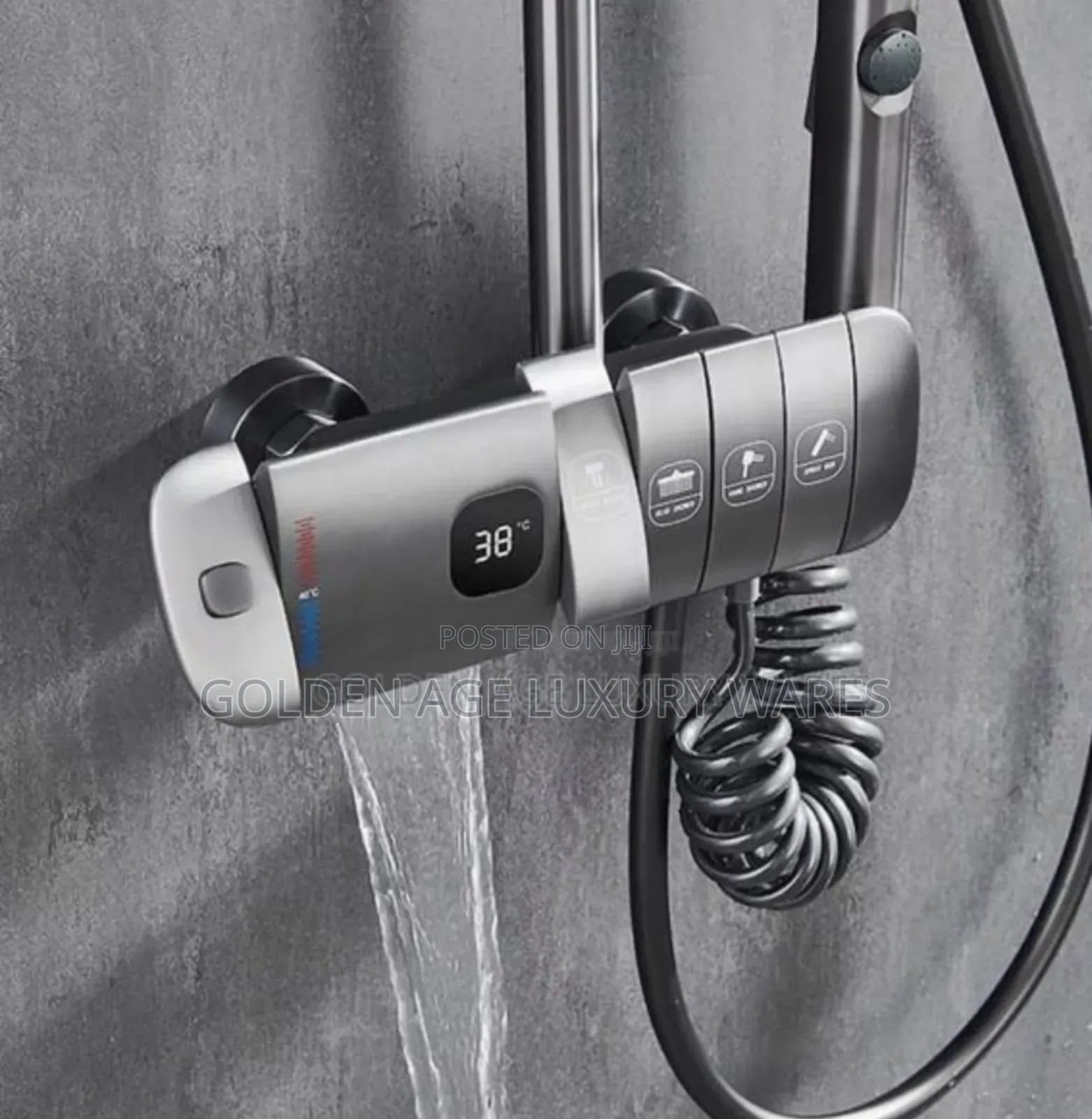 Grey Piano Thermostatic Shower 1