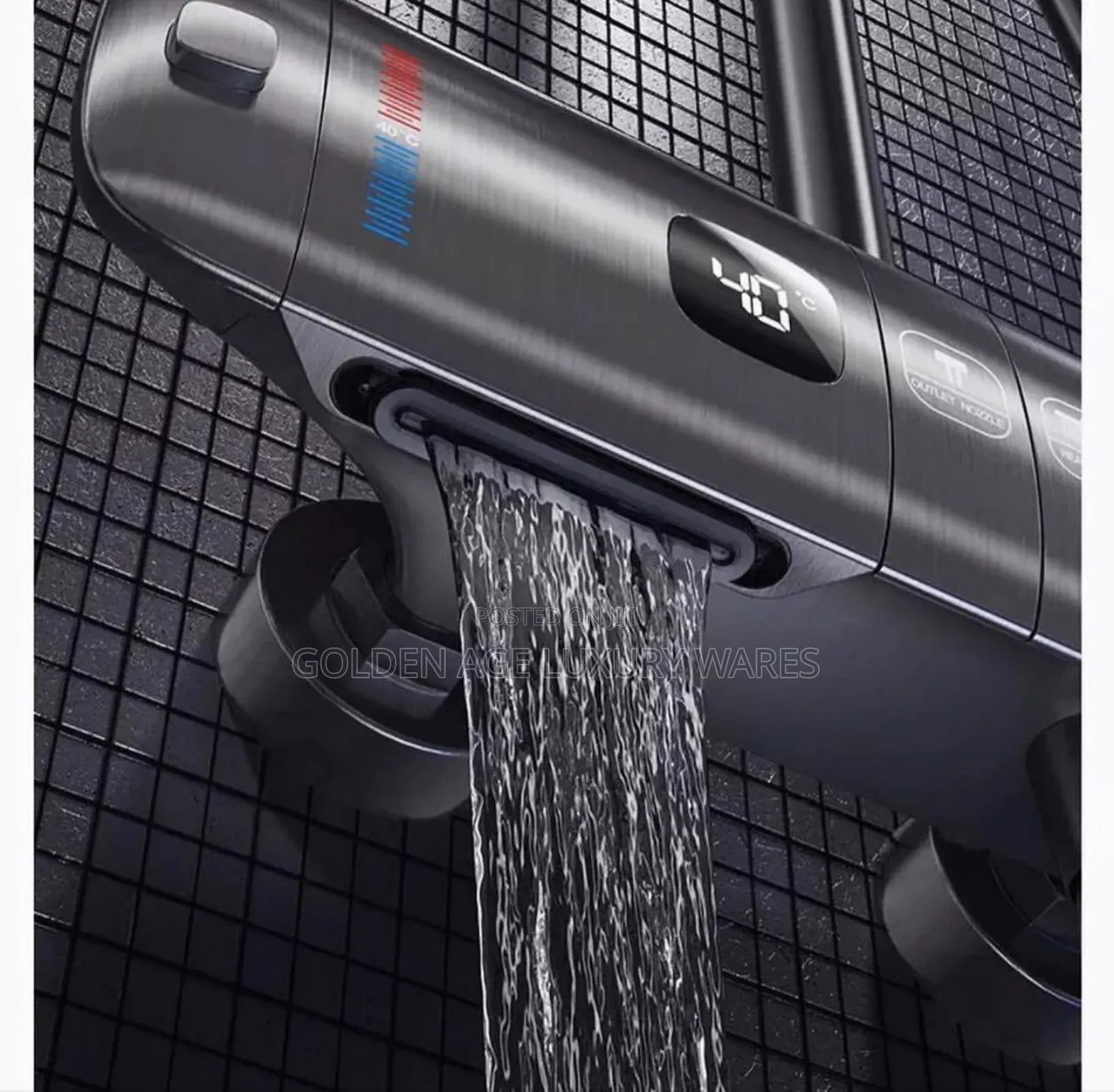 Grey Piano Thermostatic Shower 1
