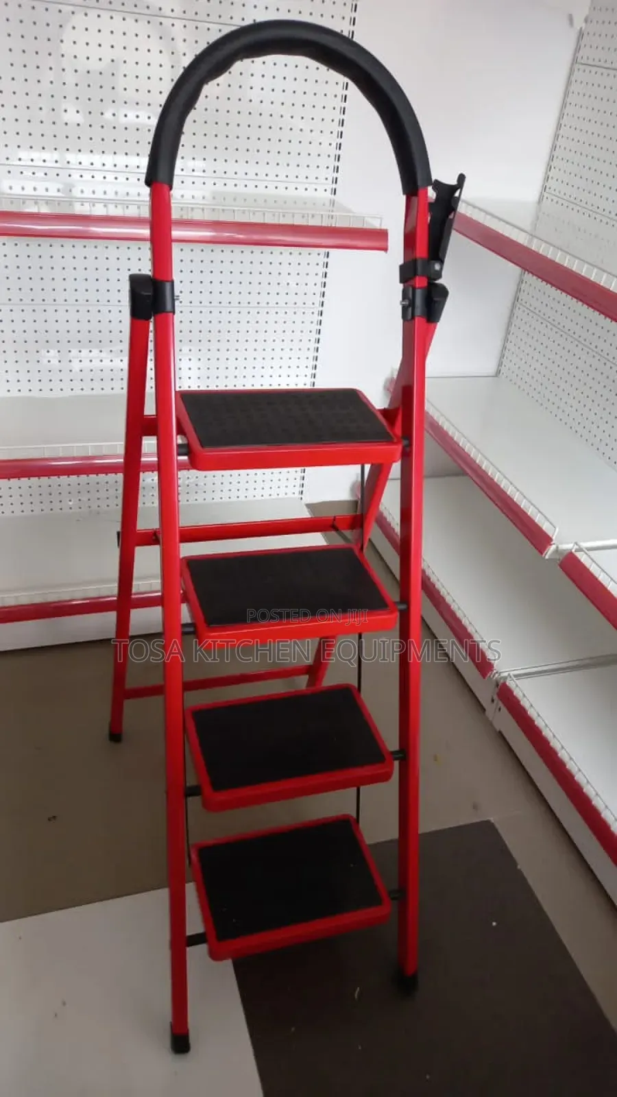 Supermarket Ladder