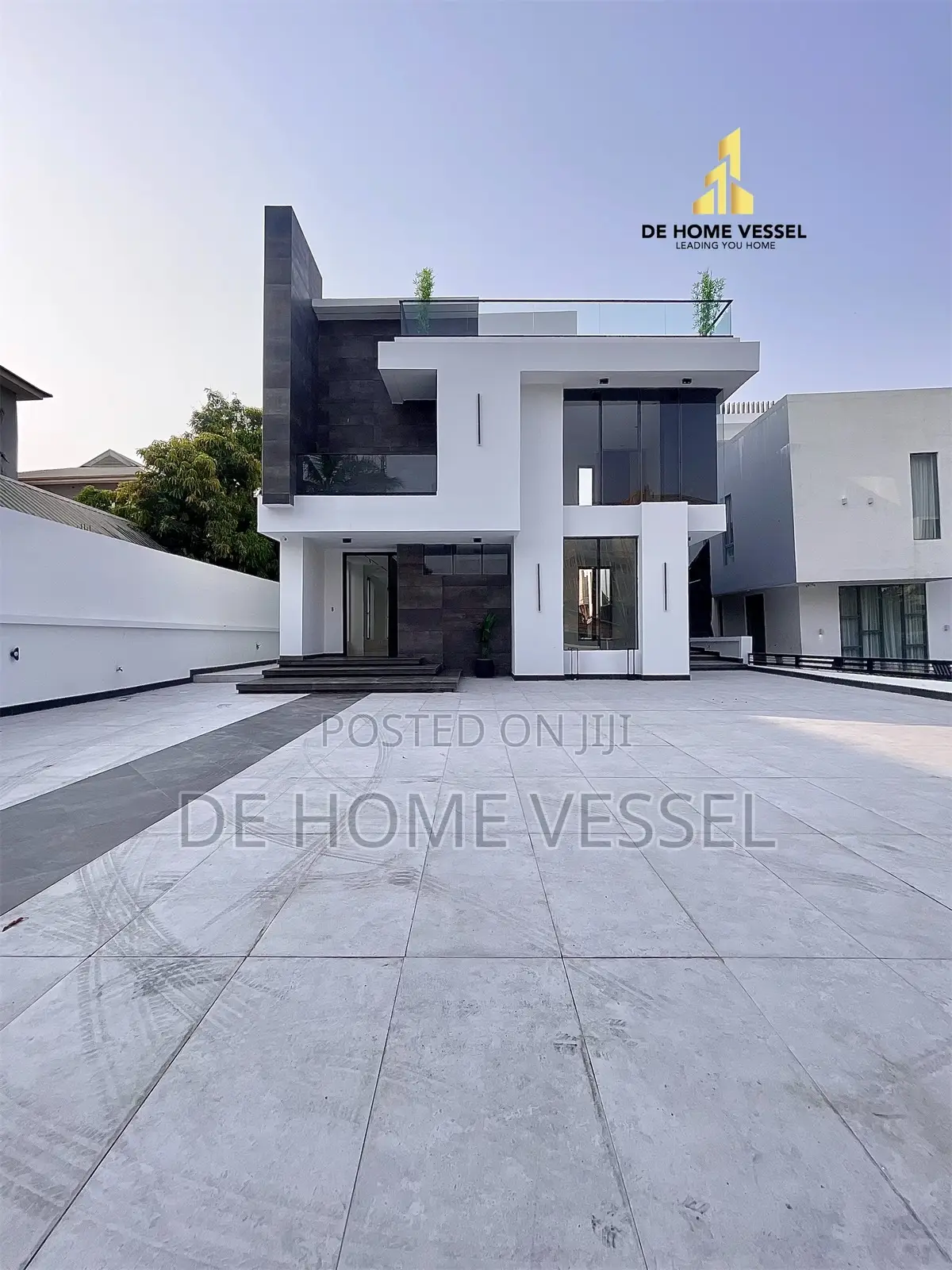 5 Bed Smart Home With Cinema, Elevator, Gym, Pool & Rooftop