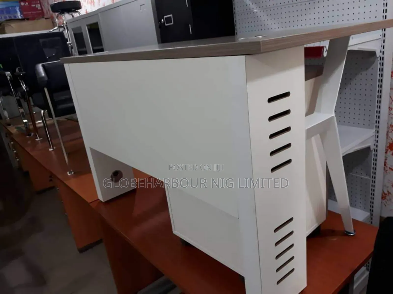 1.4merter Executive Office and Study Table