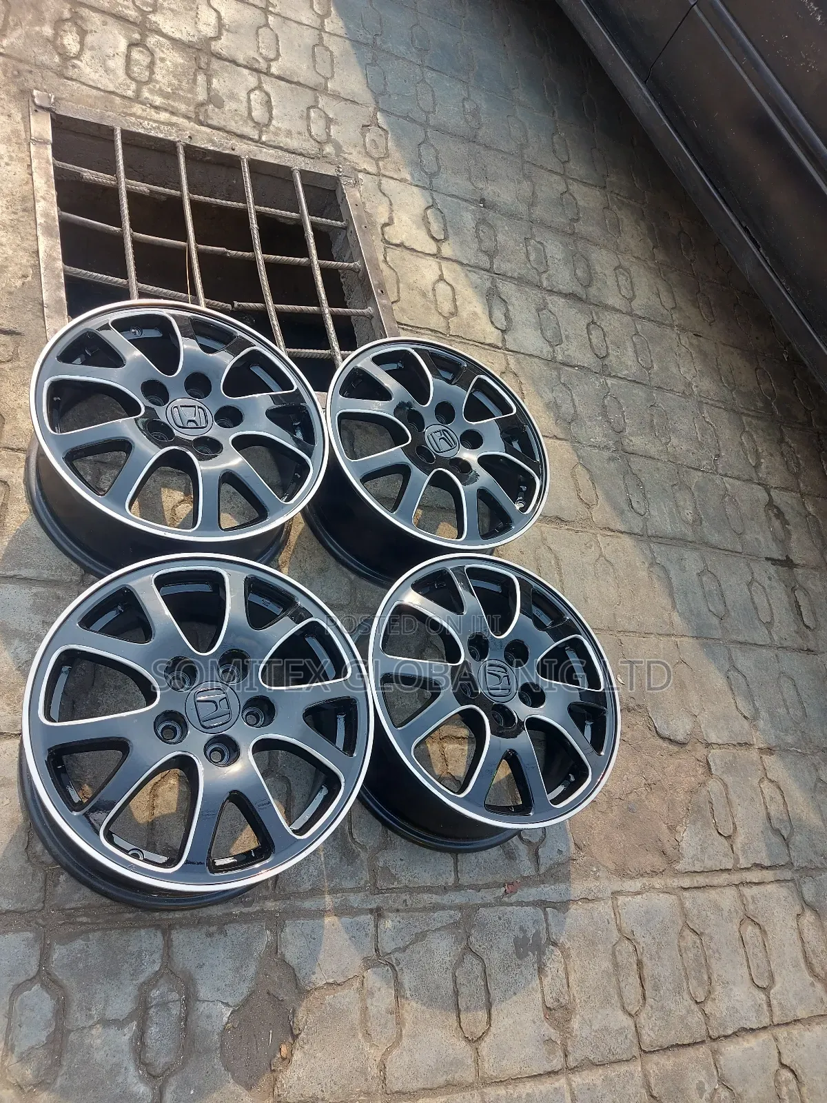 16rim Honda Accord.