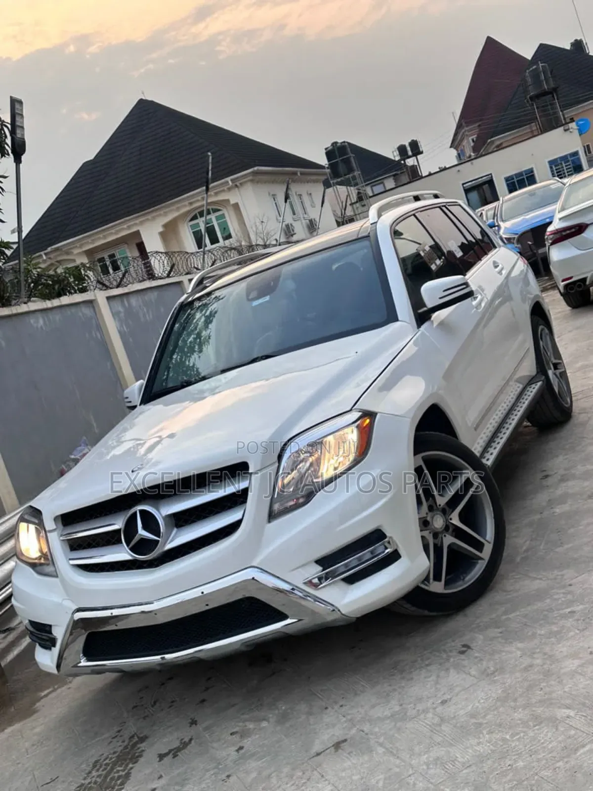 Mercedes-Benz GLK-Class 350 SUV 2013 White