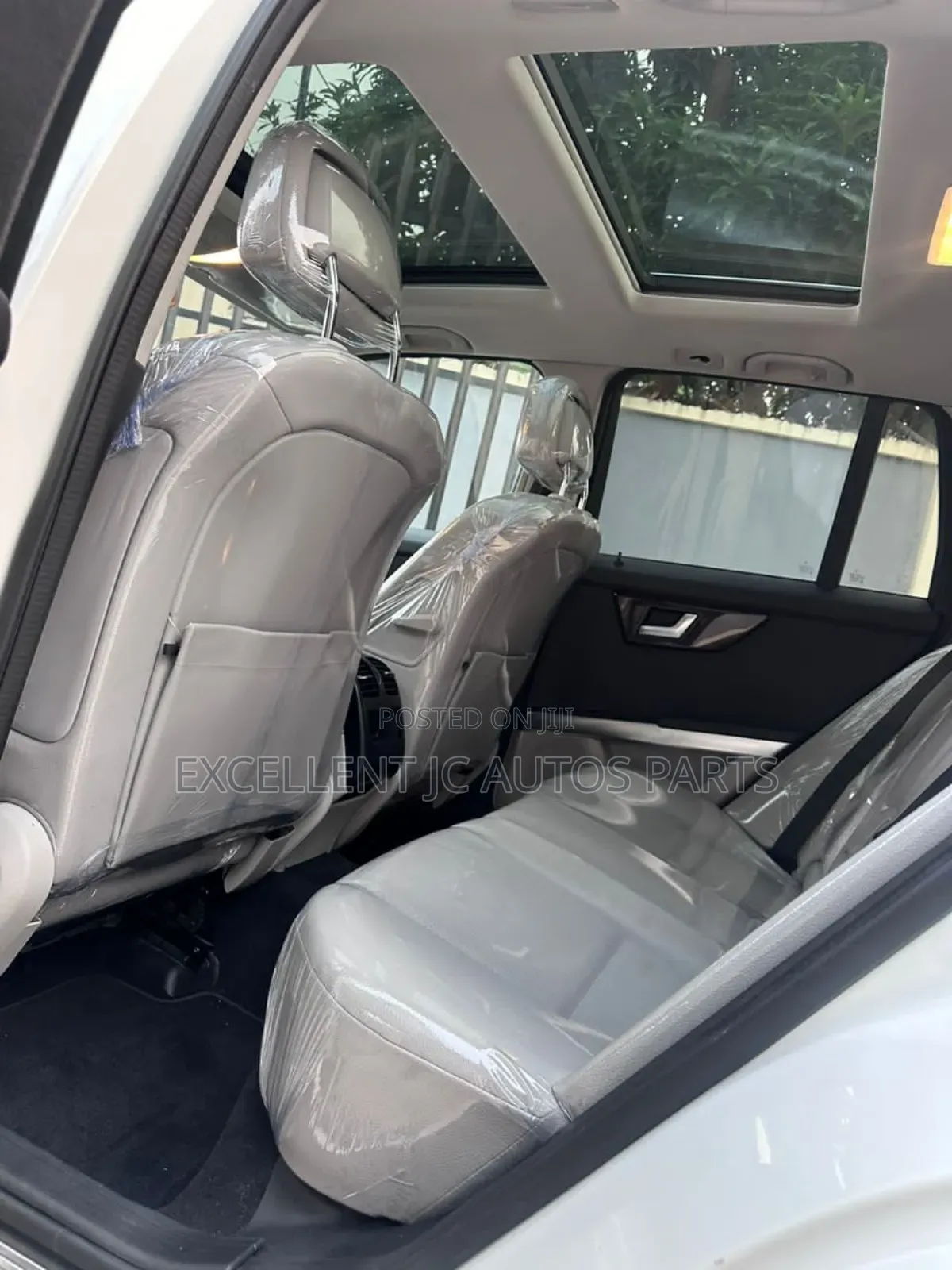 Mercedes-Benz GLK-Class 350 SUV 2013 White