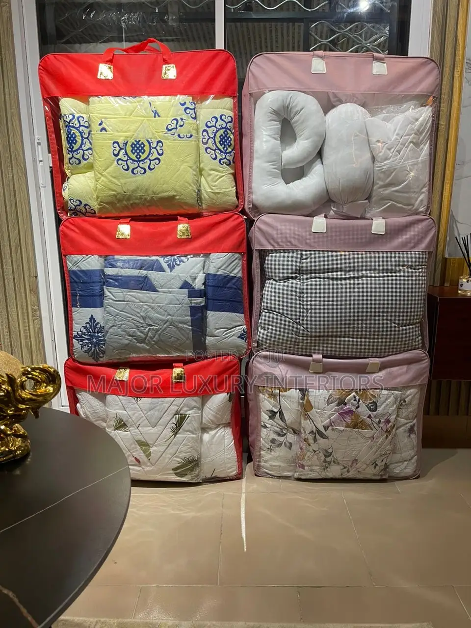 High Quality Stock Duvet 6x6 With 4 Pillow Bedsheet