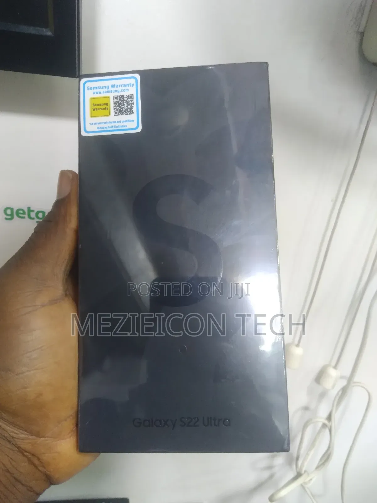 New Samsung Galaxy S22 Ultra 128 GB Gold