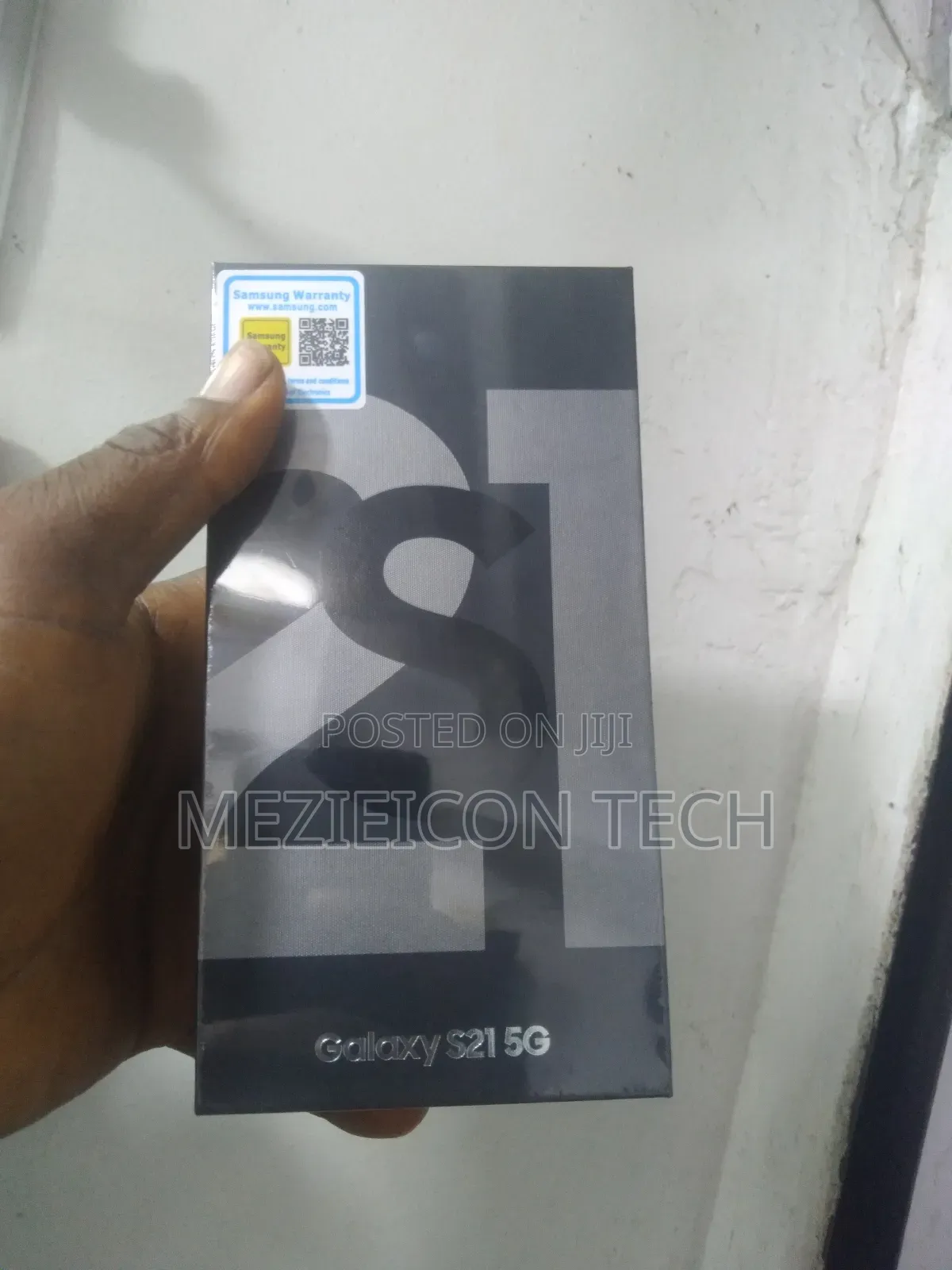 New Samsung Galaxy S21 5G 256 GB Silver