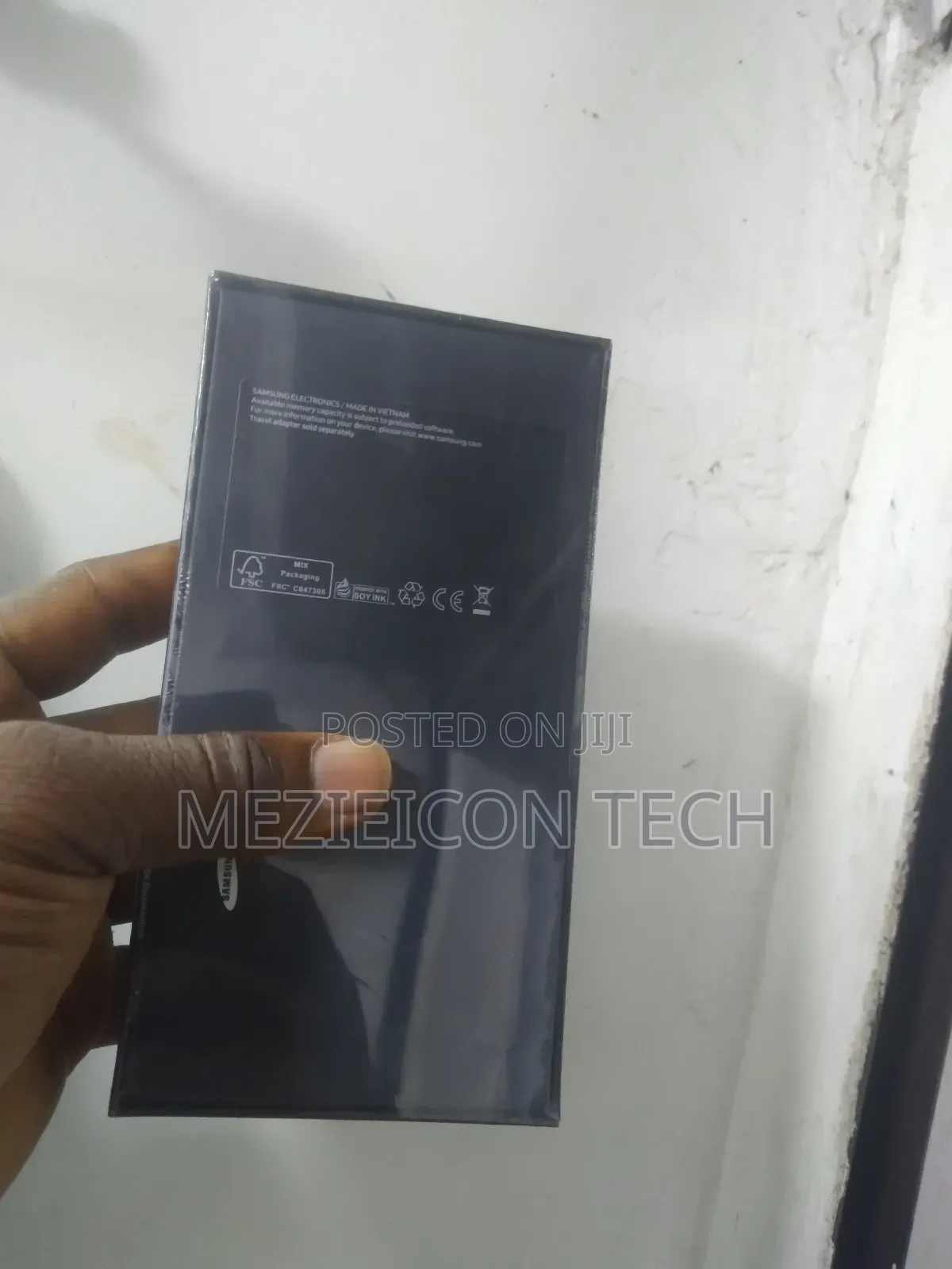 New Samsung Galaxy S21 5G 256 GB Silver