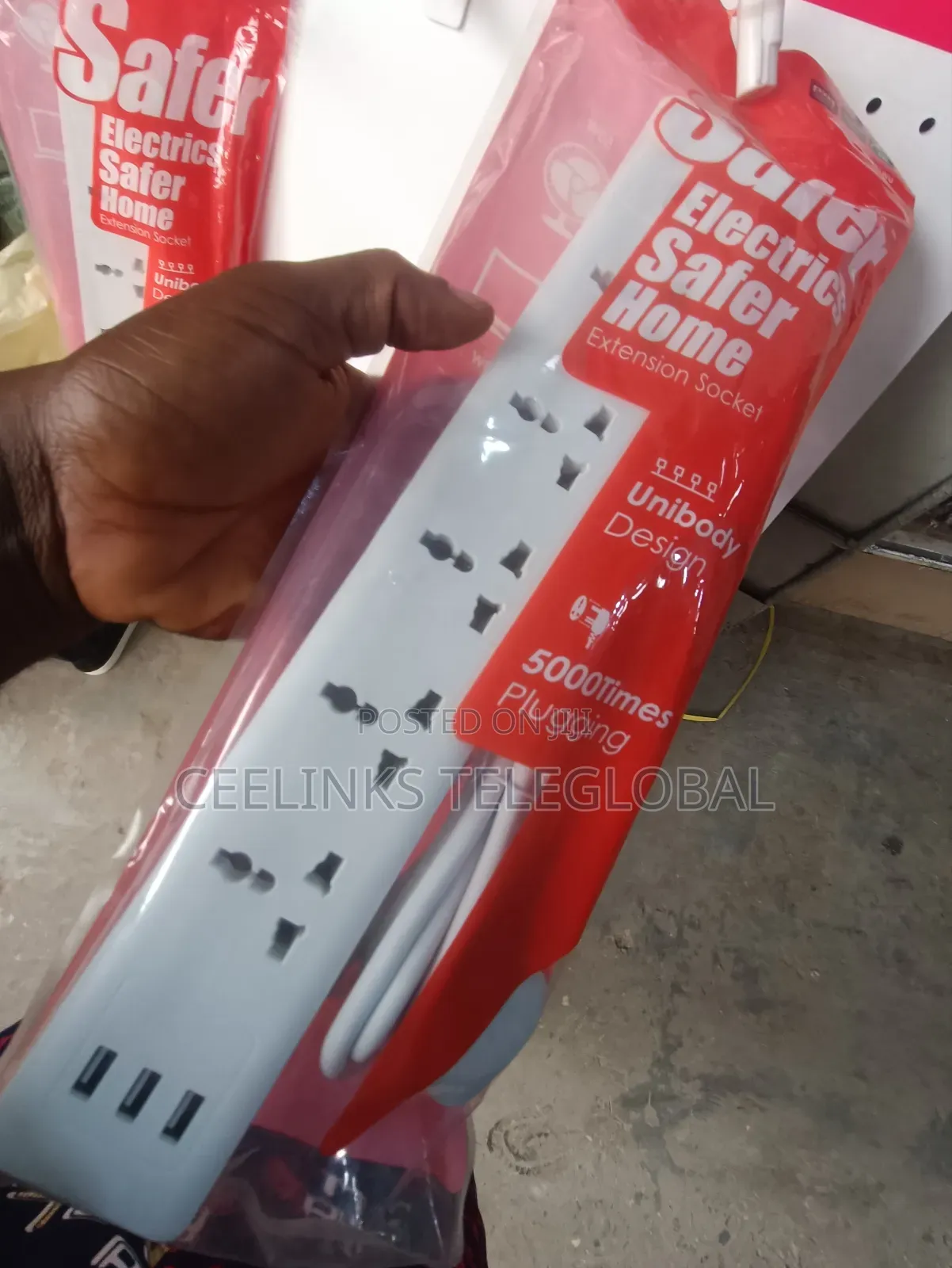 Itel 4 Sockets Extension Box Power Strip With 3 USB