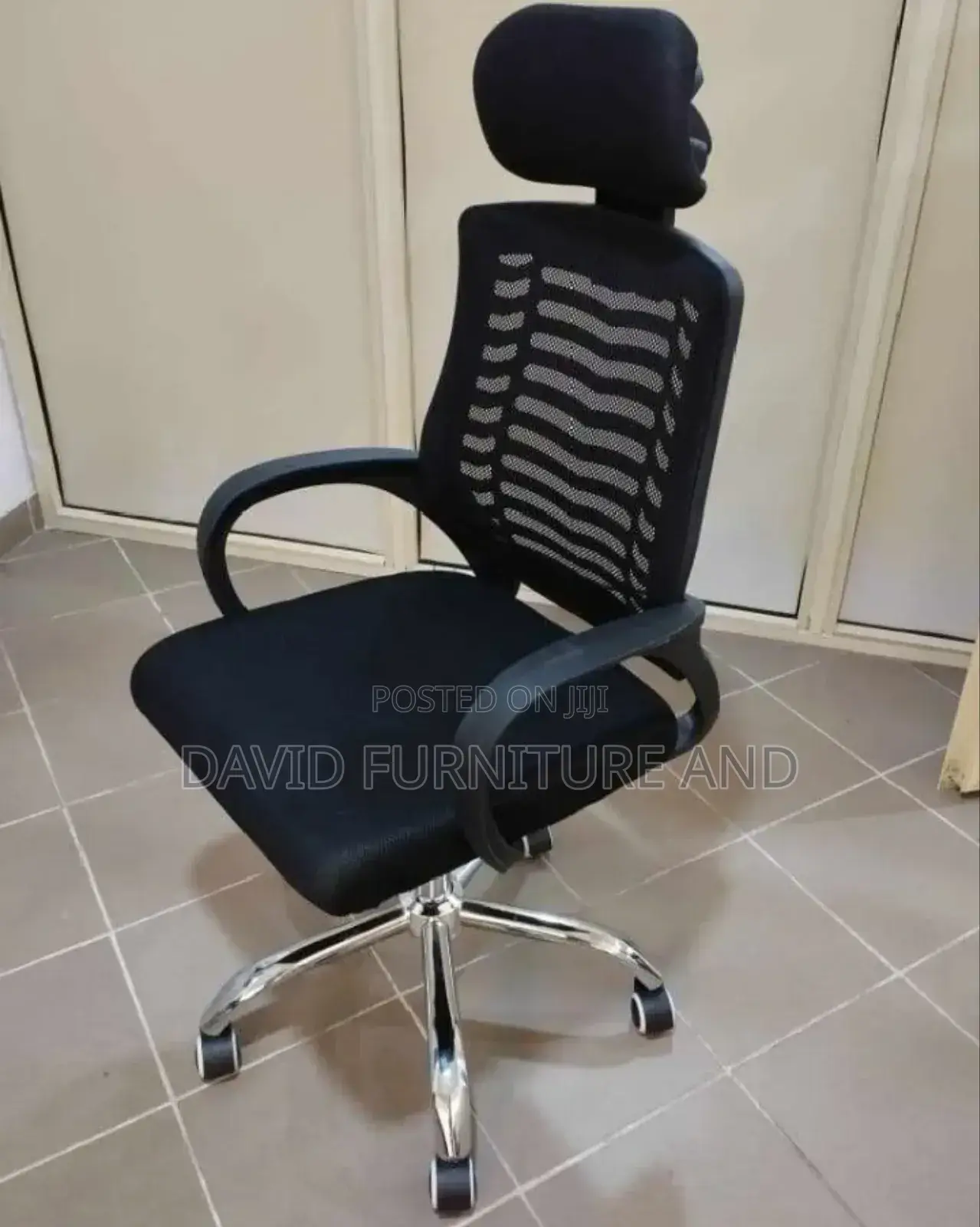 Mesh Headrest