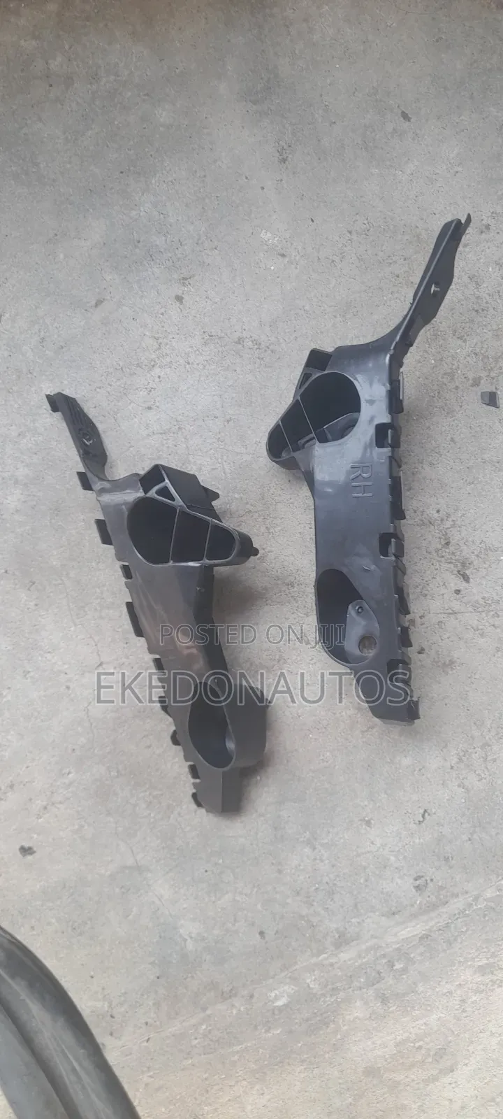 Front Bumper Clip for Mazda 3 2015 Model