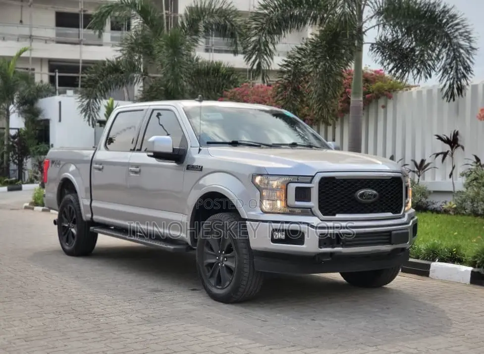 Ford F-150 2020 Silver
