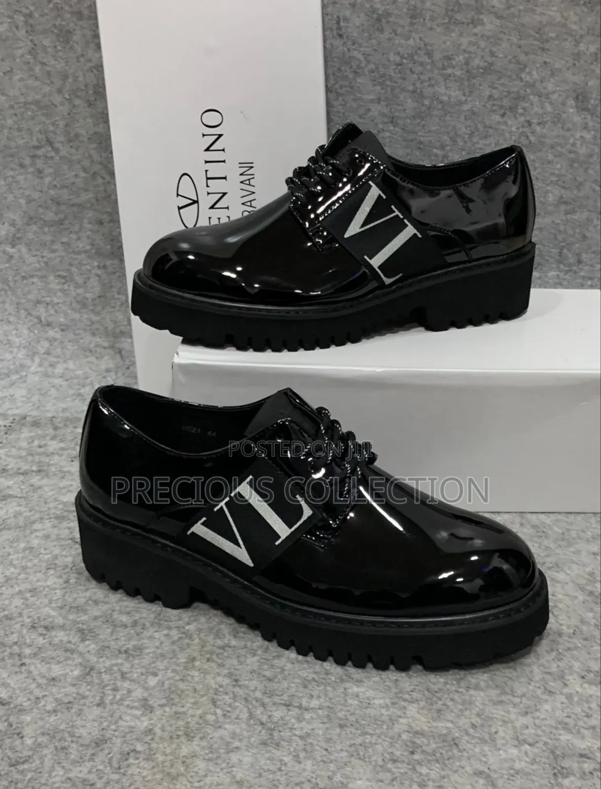 Glossy Leather Valentino Lace Up Shoe