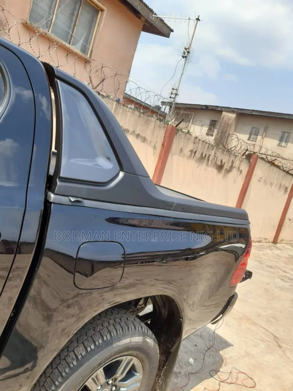 Automatic Sliding Booth Cover for Toyota Hilux _-*7%: