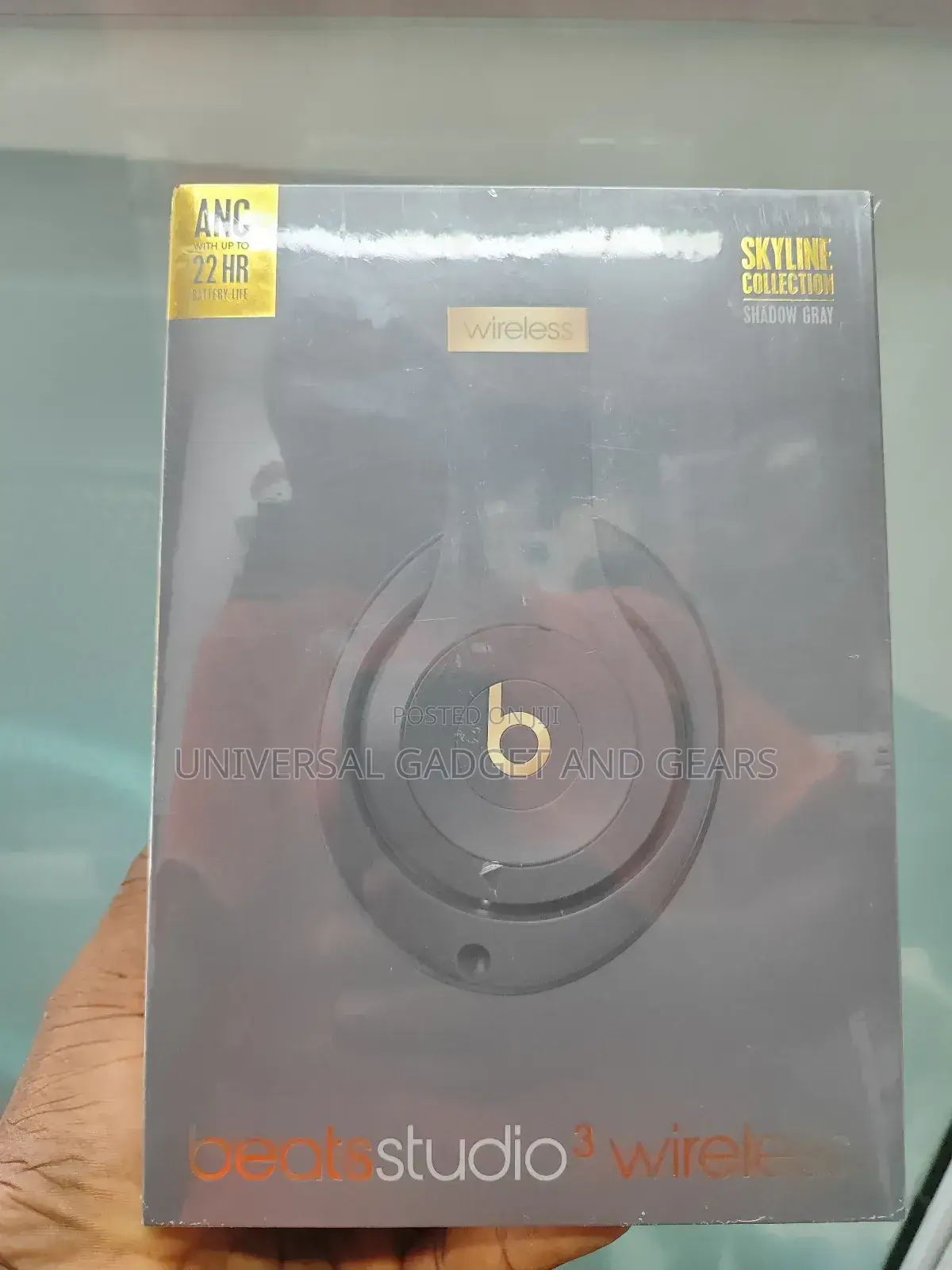 Beats Studio 3 Wireless ( Brand New )