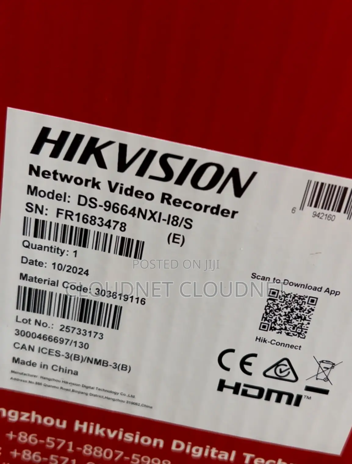 Hikvision 64channel NVR 8 SATA