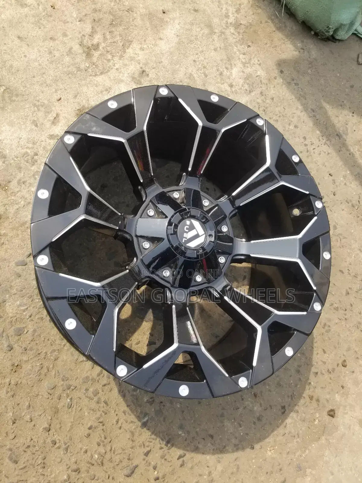 20 Inches Offroad 6 Bolt Toyota Tundra 2024