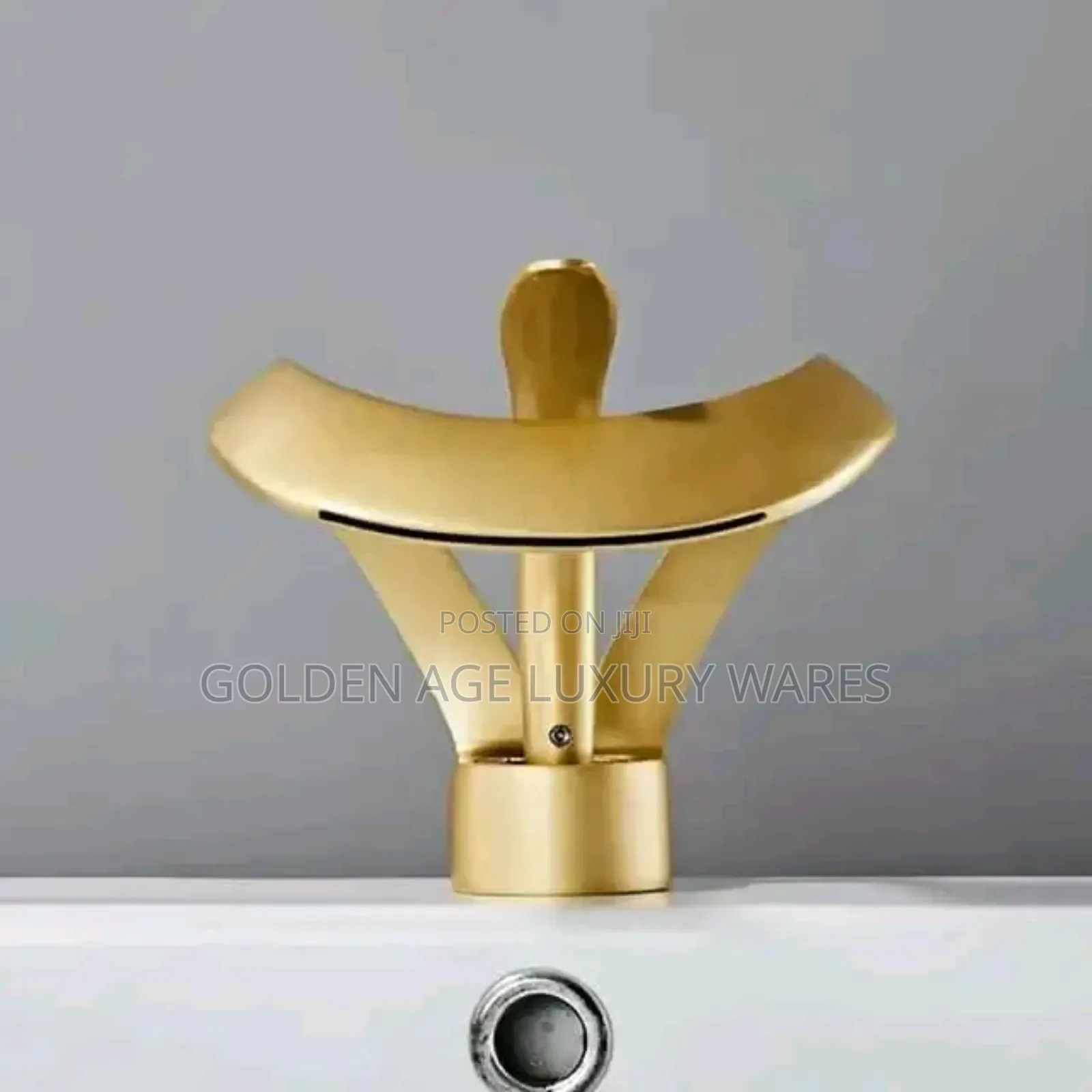 Gold Cobra Mixer Tap (Brass)