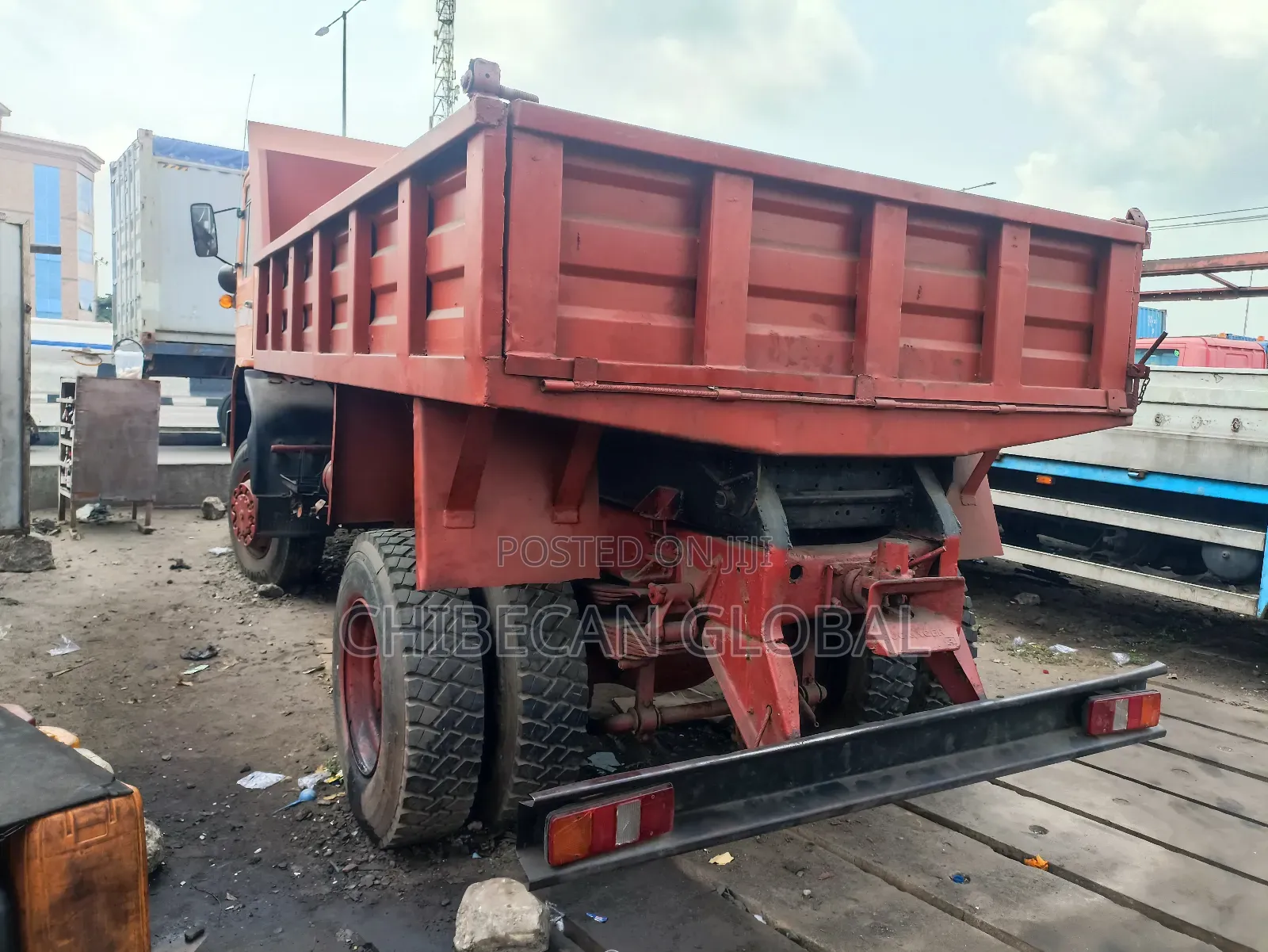 Man Diesel Tipper 6 Tyres 2000 Orange