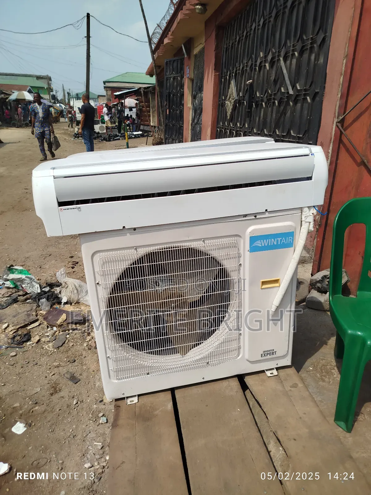 Hisense Inverter .3.5hp R32gass Wit Feli Come Gass