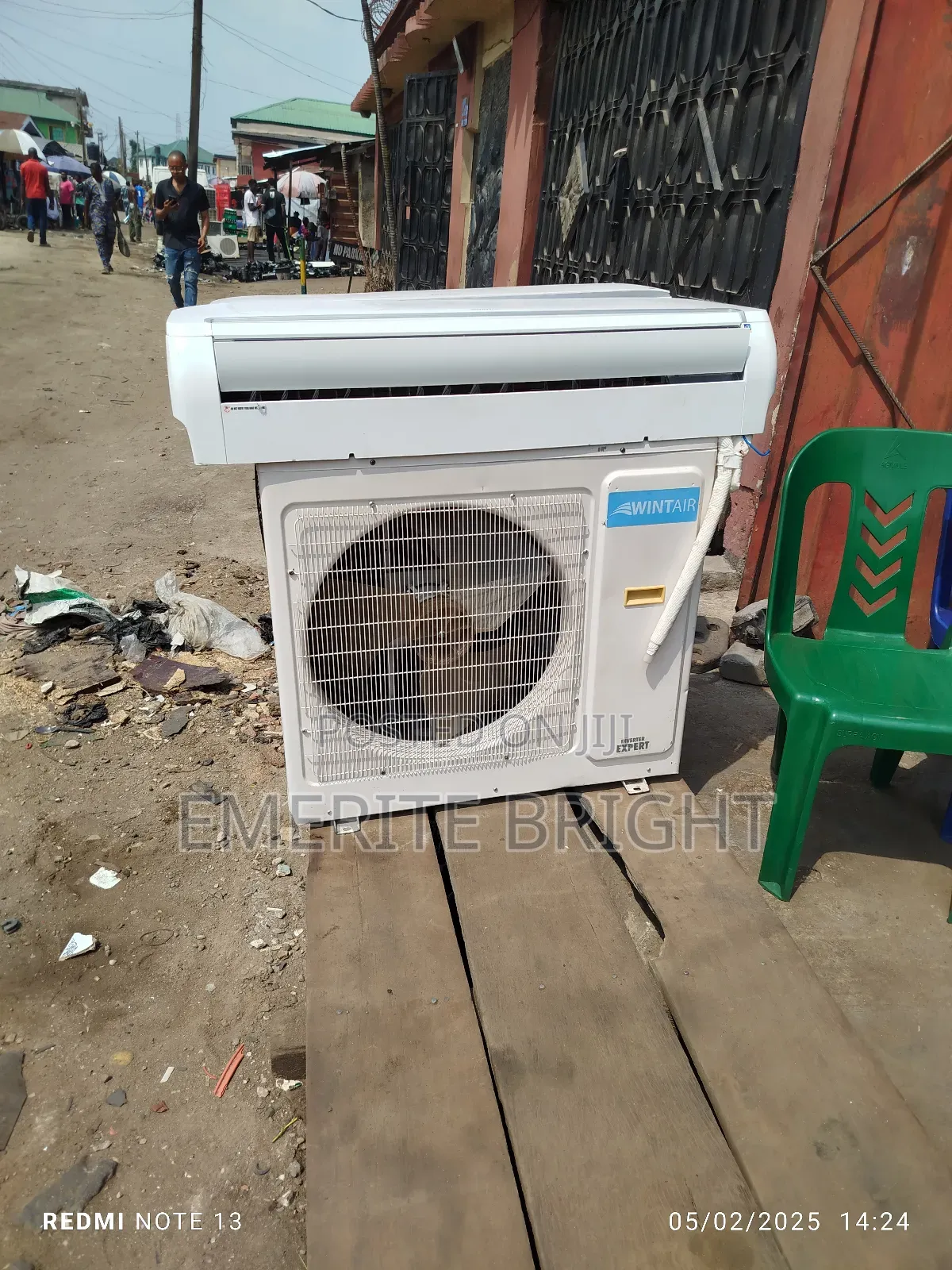 Hisense Inverter .3.5hp R32gass Wit Feli Come Gass