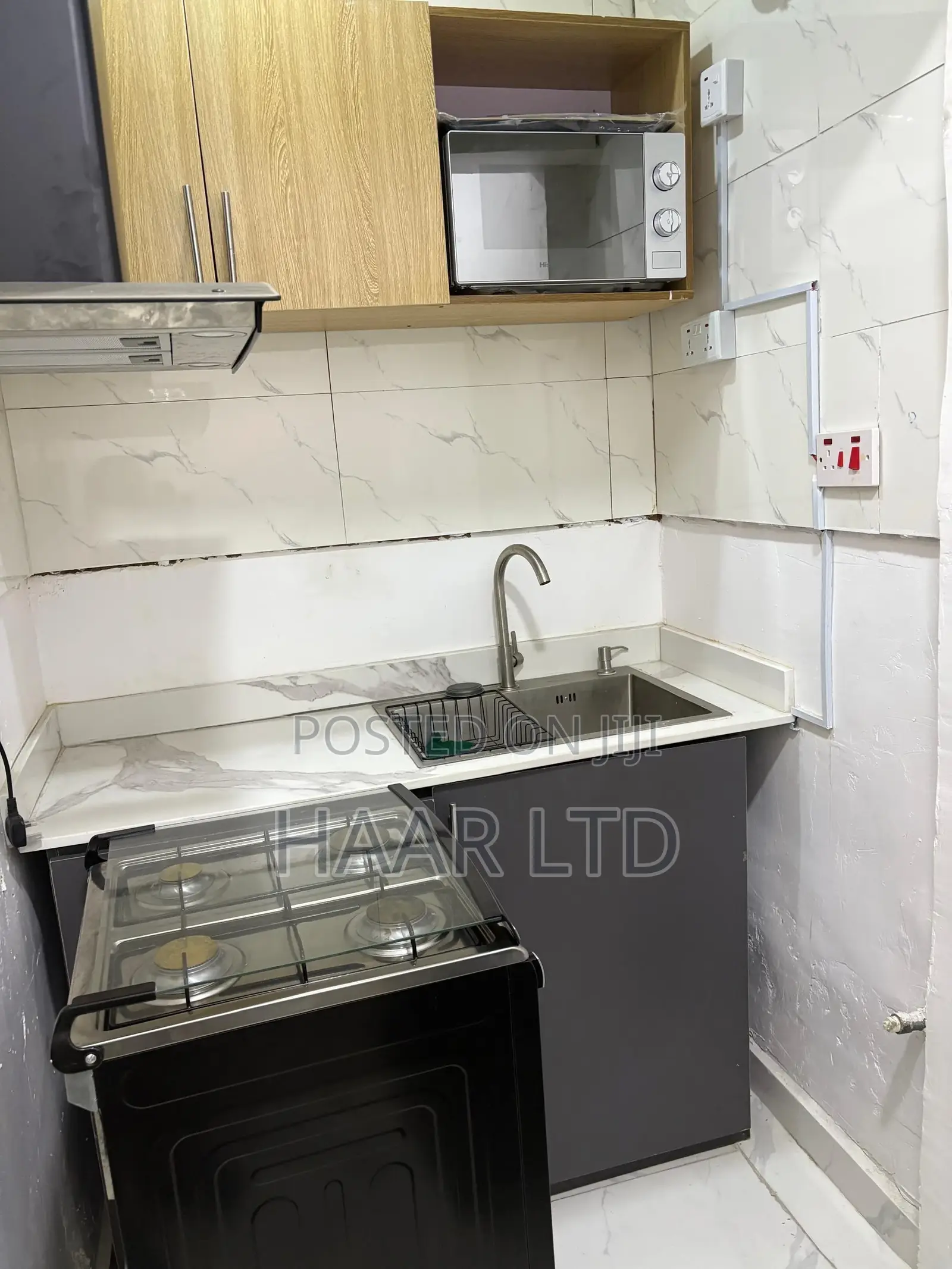 Beautiful Studio Apartment With Kitchen in Yaba
