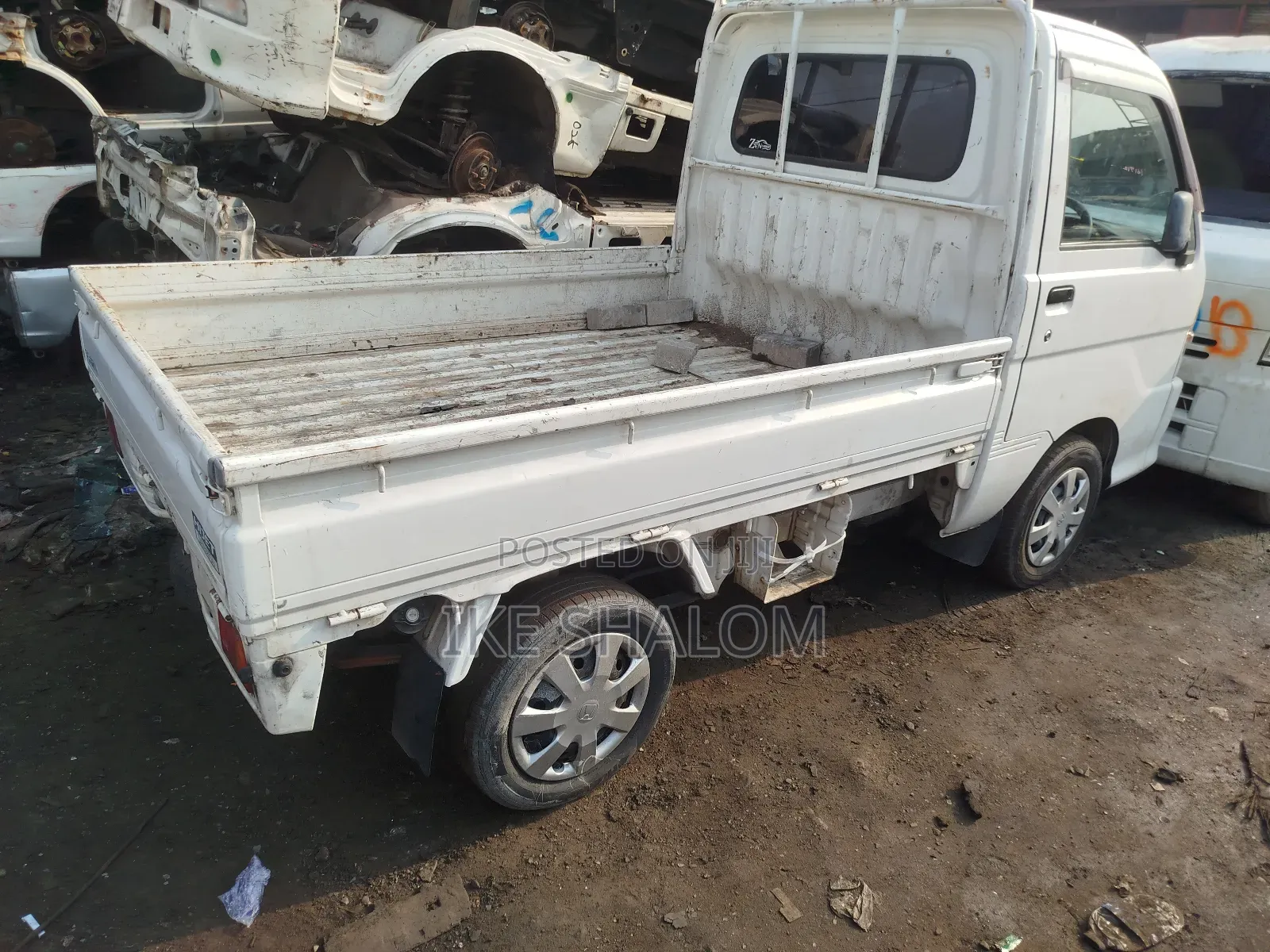 Daihatsu Hijet 2010 White