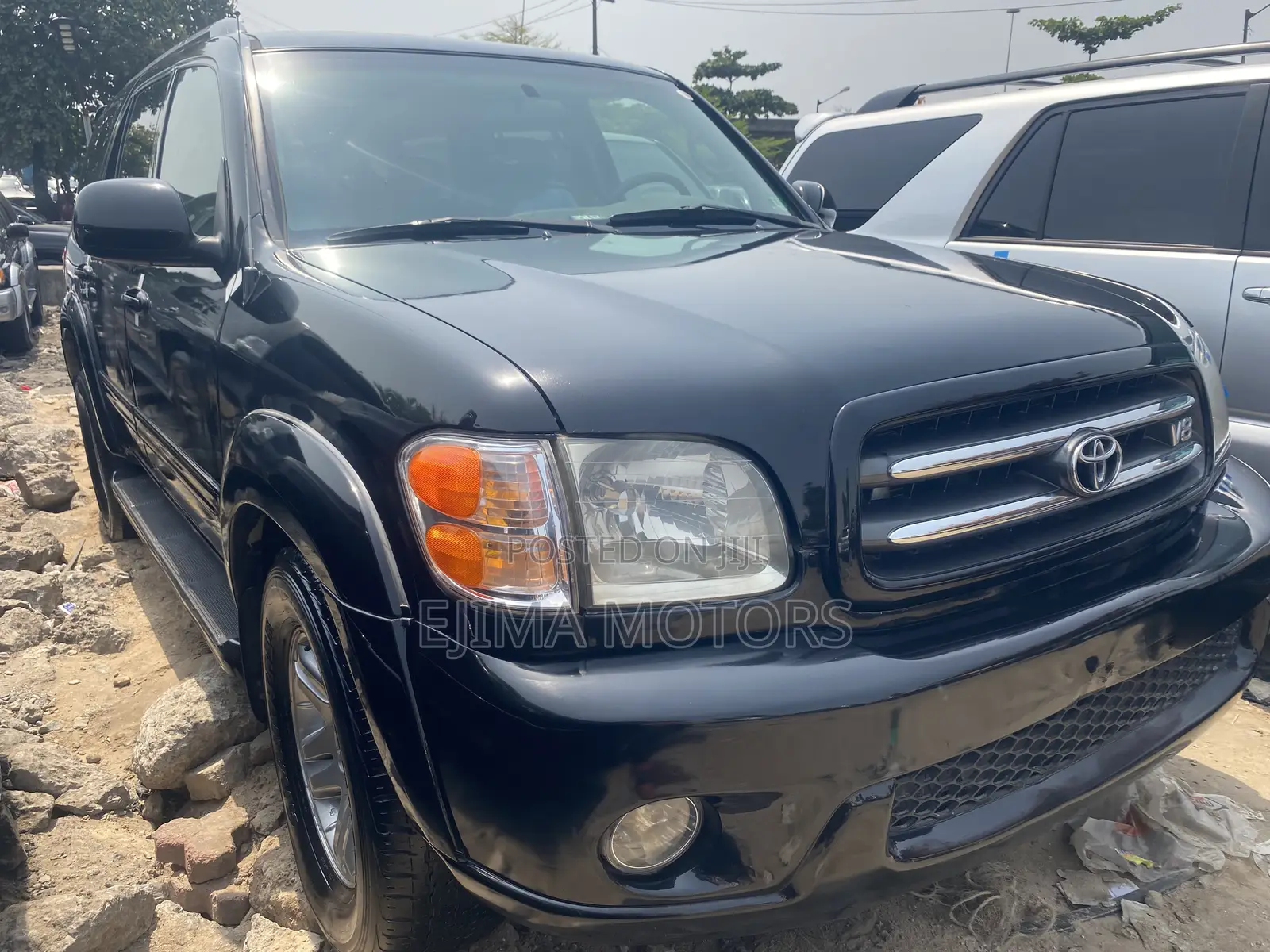 Toyota Sequoia 2004 Black