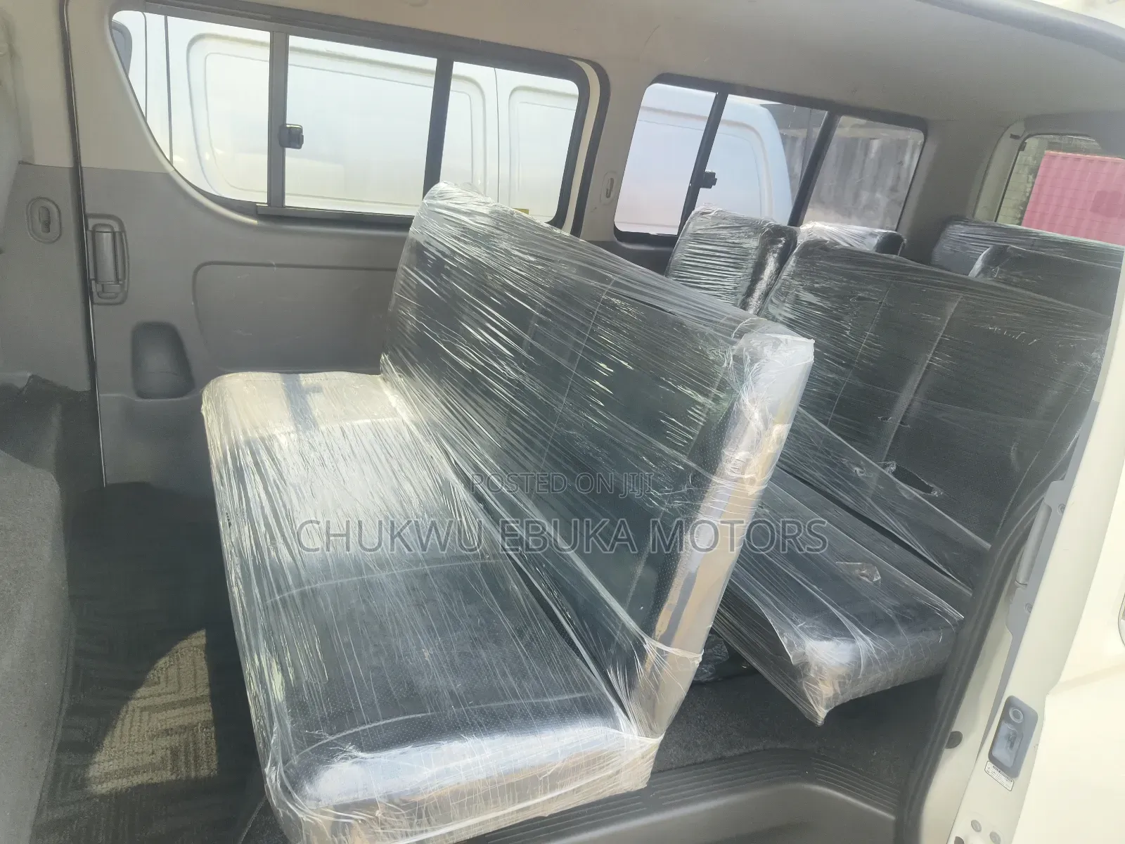 Toyota HiAce 2014 White