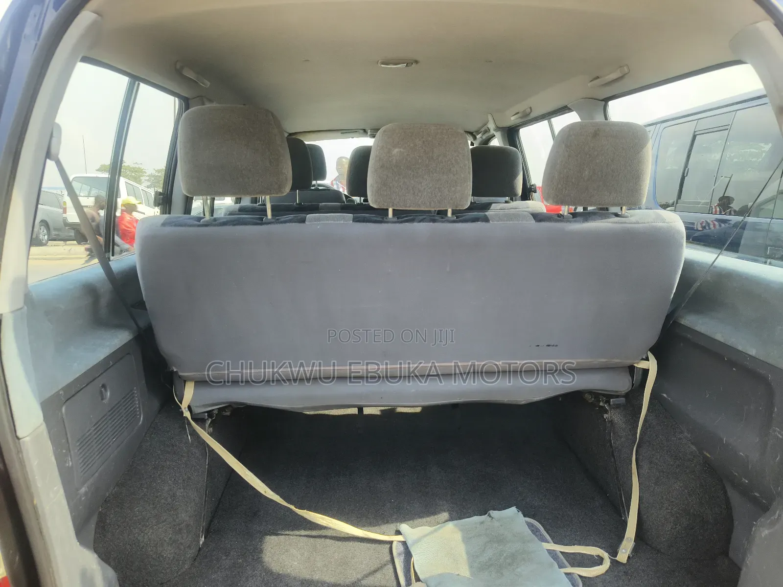 Toyota HiAce 2004 Blue