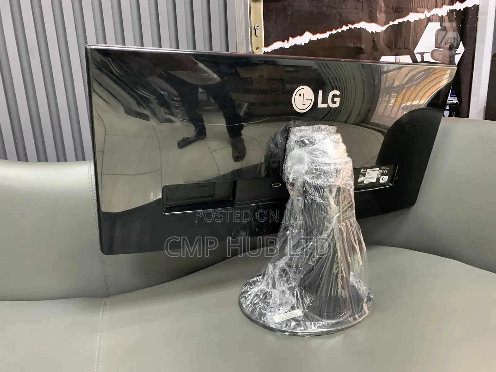 LG 29um68-P 29” Ultrawide QHD Ips Monitor