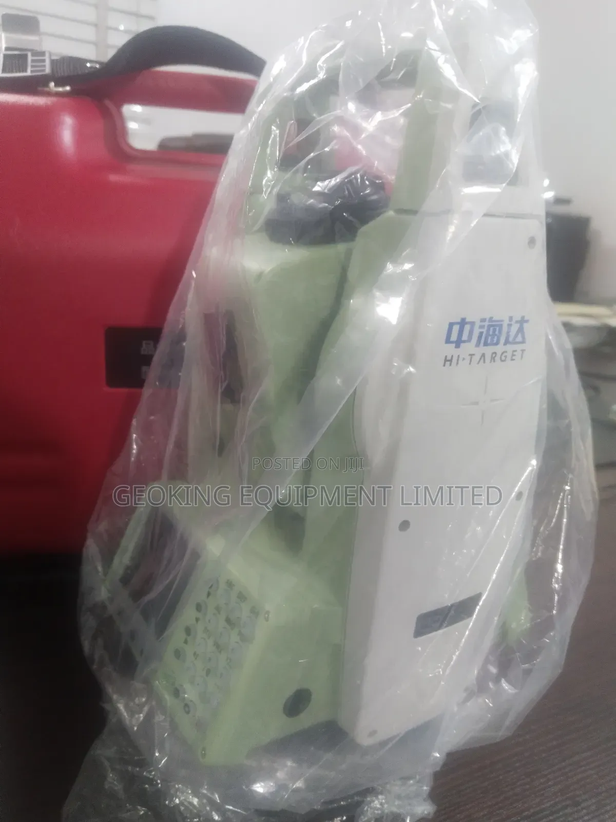 Hi-Target HTS520L8 Total Station