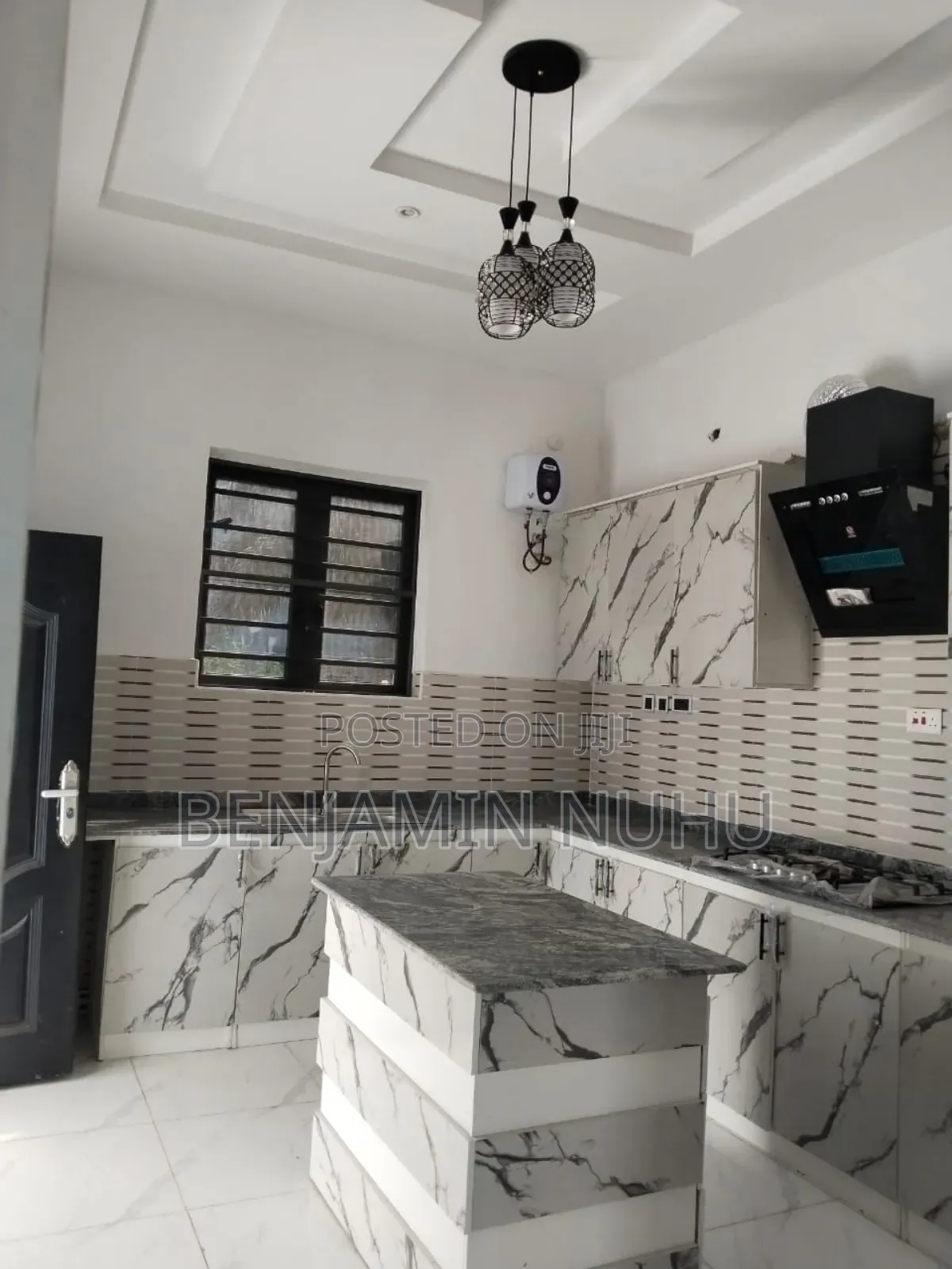 4bdrm Duplex in United Estate, Sangotedo for sale