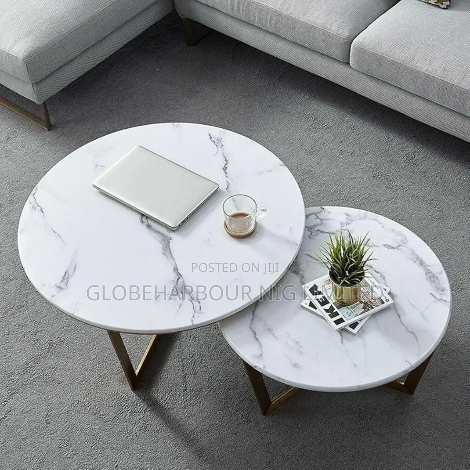 Mable Top Luxury Center Table