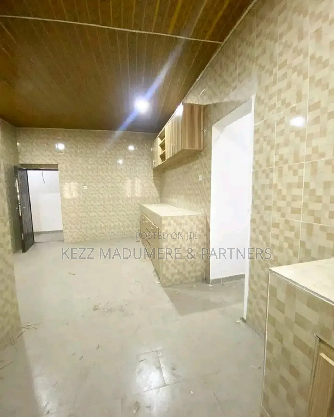 4bdrm Bungalow in Igwuruta , Port for sale