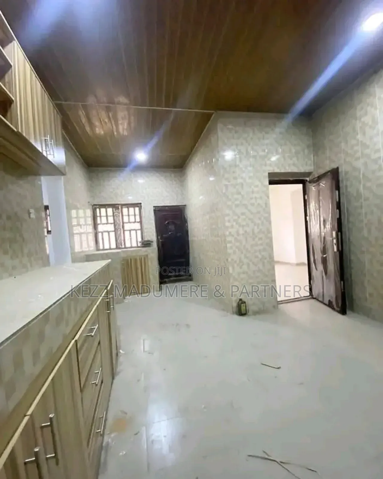 4bdrm Bungalow in Igwuruta , Port for sale