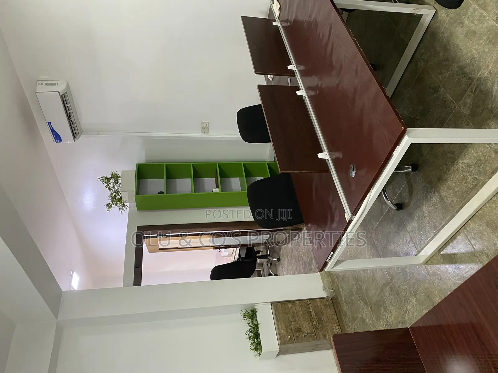 Fully Furnished Office Space