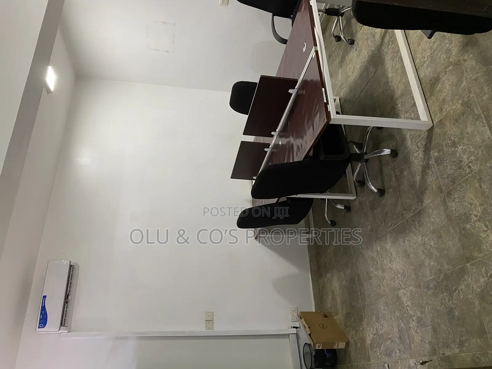 Fully Furnished Office Space