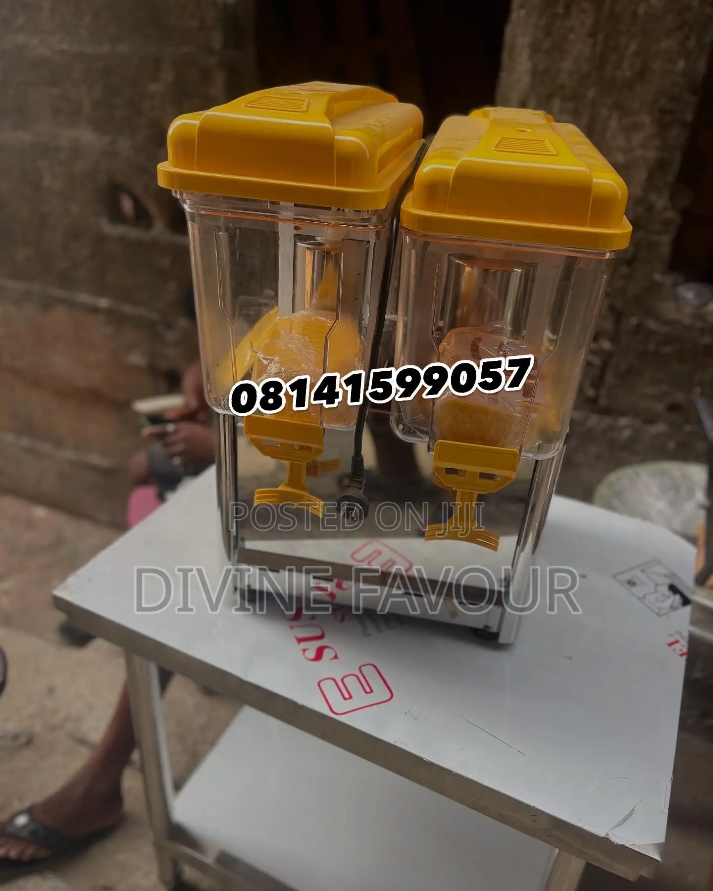 Double Chamber Juice Dispenser