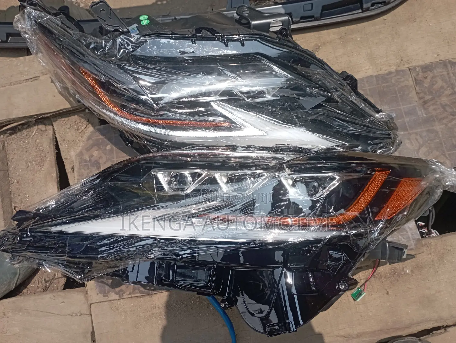 Headlight Es350 2018