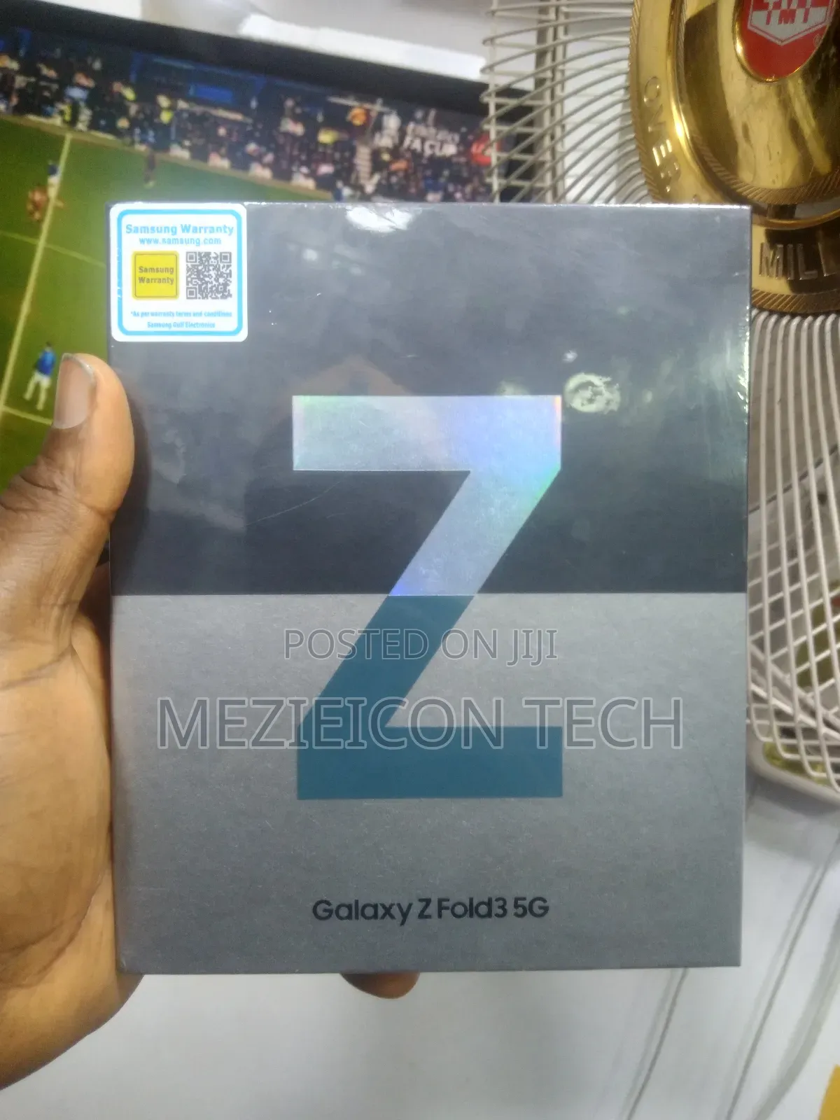 New Samsung Galaxy Z Fold3 5G 512 GB Orange