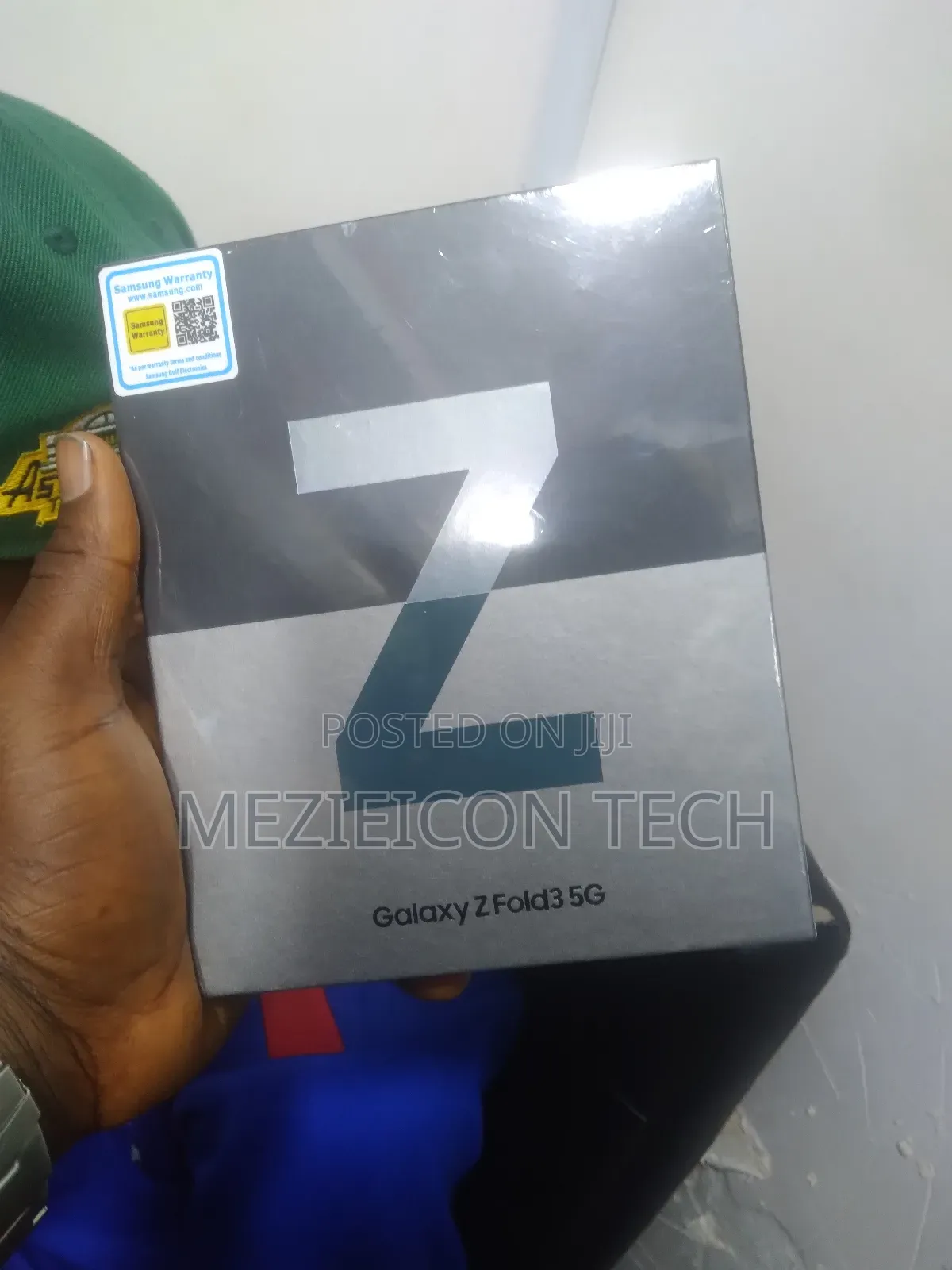 New Samsung Galaxy Z Fold3 5G 256 GB Rose Gold