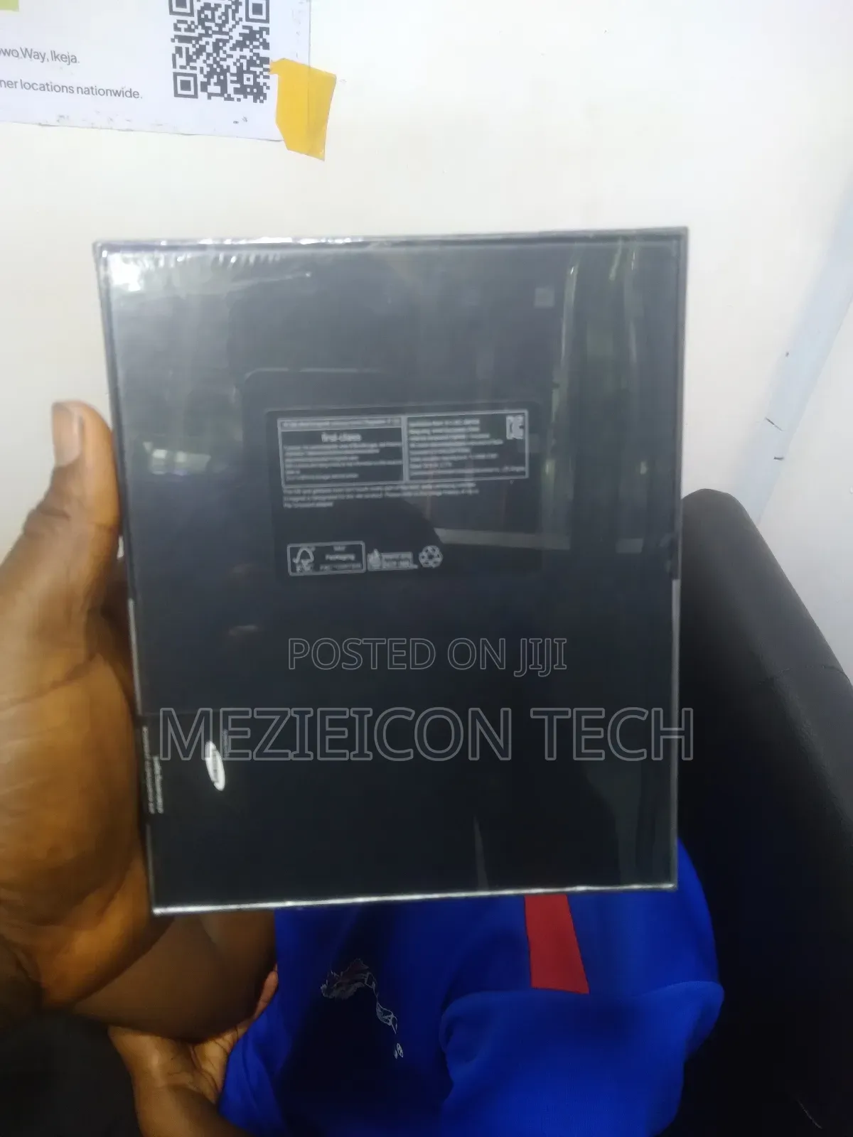 New Samsung Galaxy Z Fold3 5G 256 GB Rose Gold