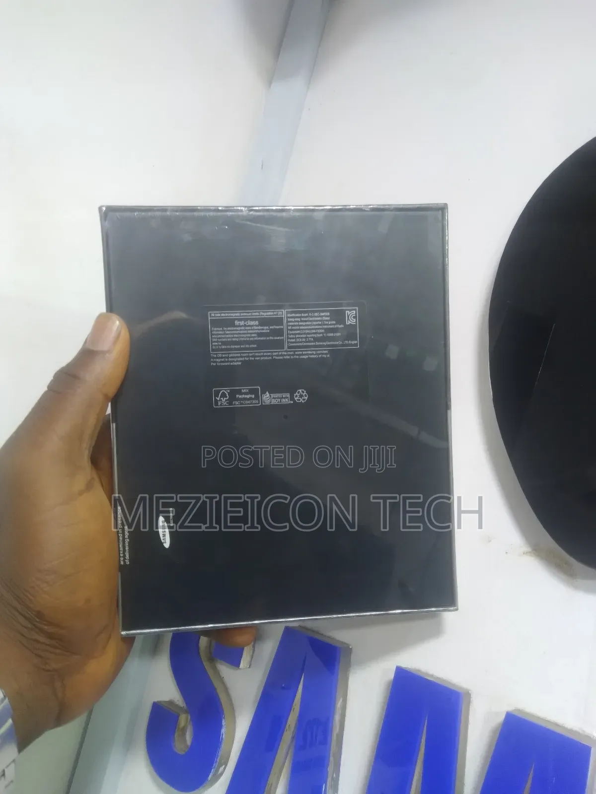 New Samsung Galaxy Z Fold3 5G 256 GB Silver
