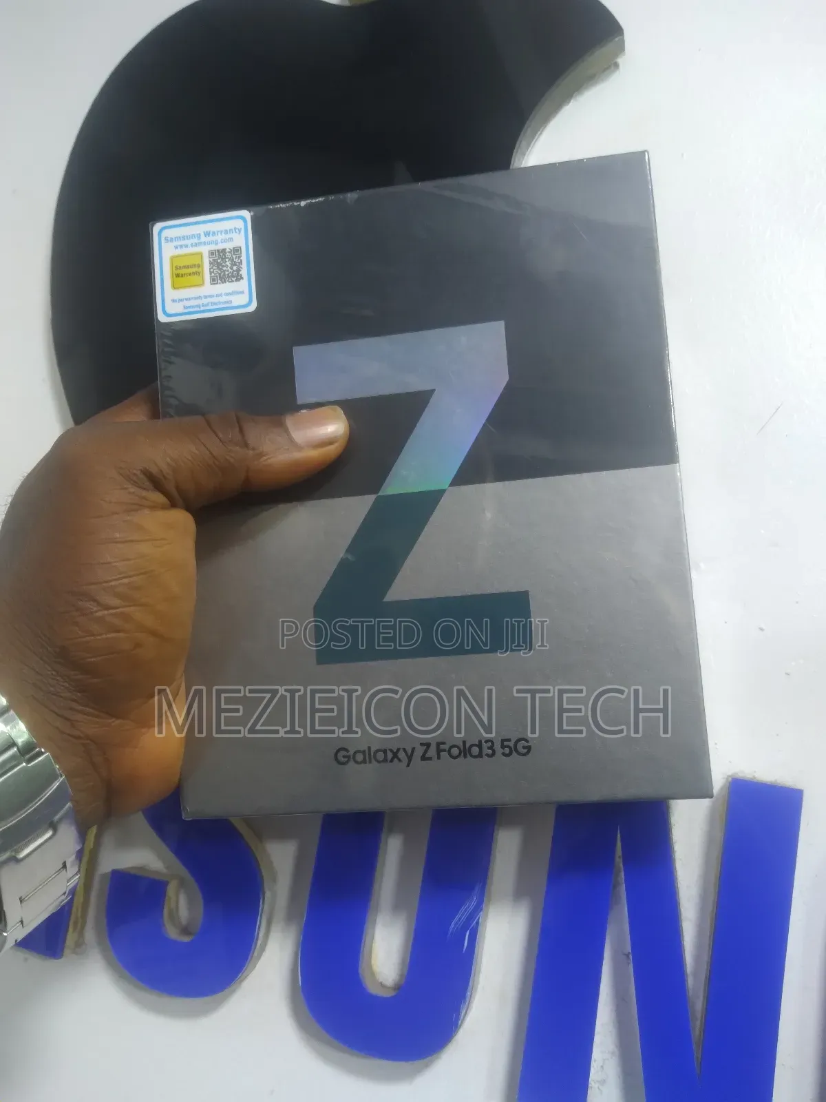 New Samsung Galaxy Z Fold3 5G 256 GB Silver