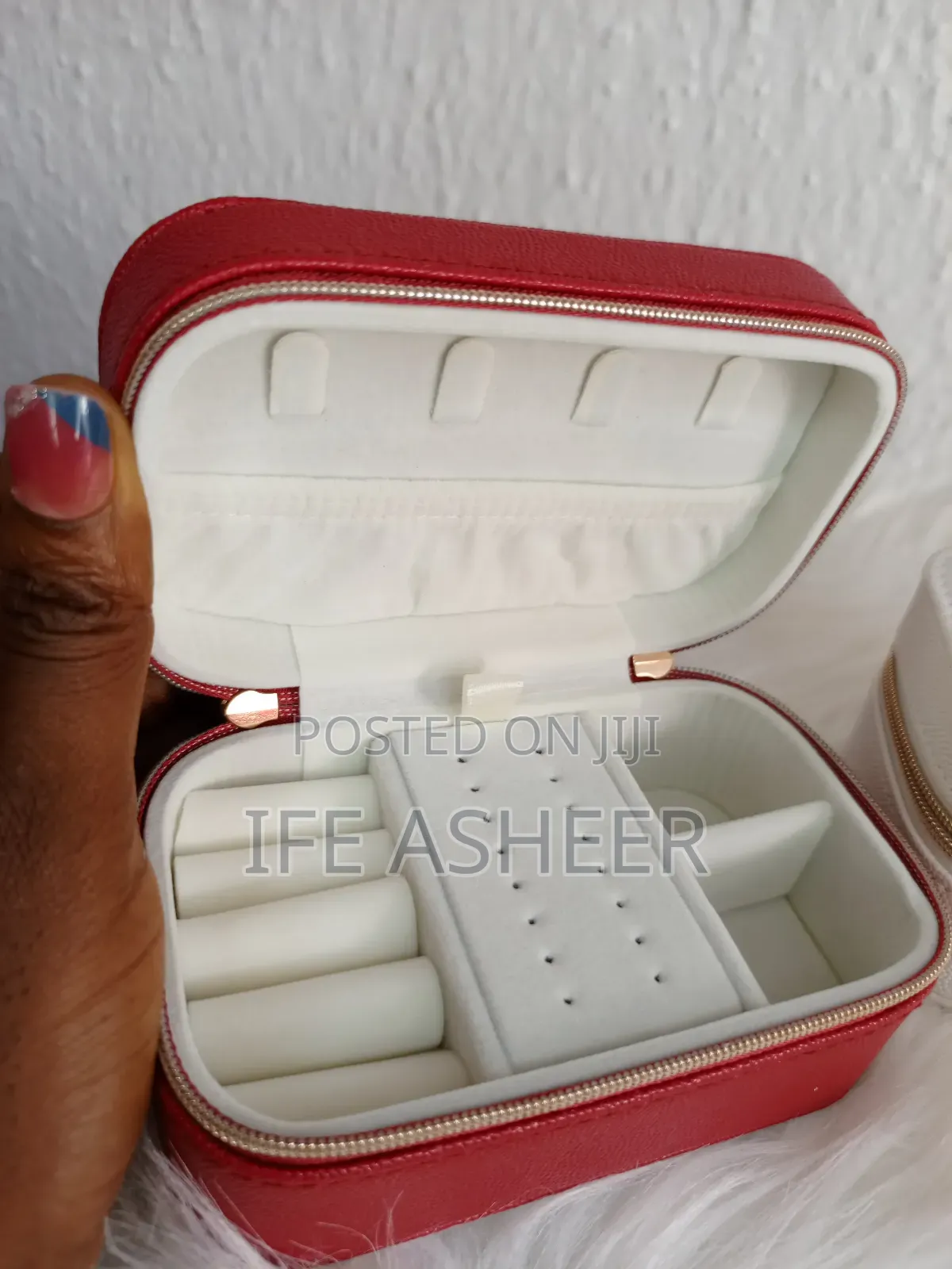 Little Jewelry Organizer